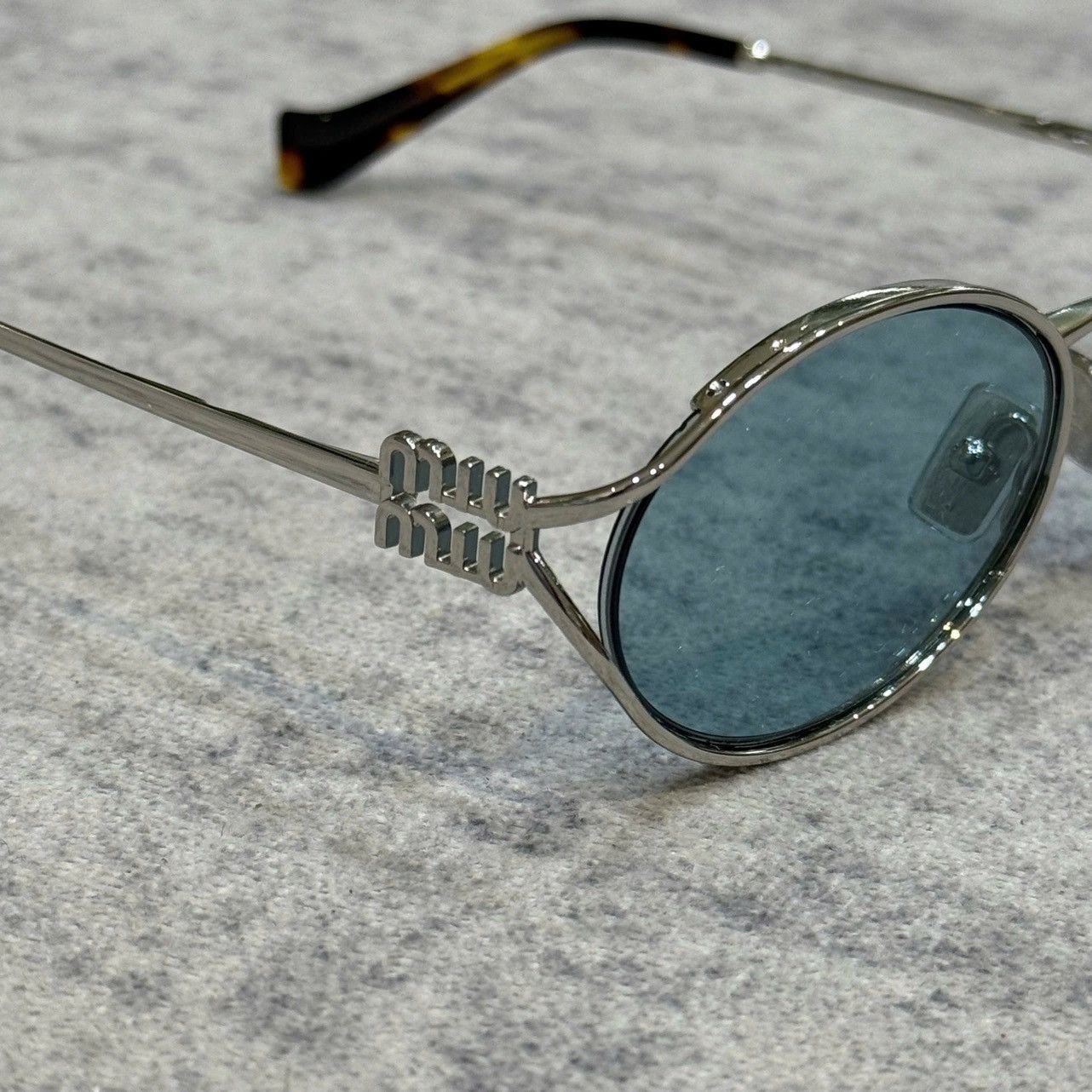 Miu Miu MIU MIU MU 52YS 1BC20R Sunglasses SILVER Size ONE SIZE - 3 Thumbnail