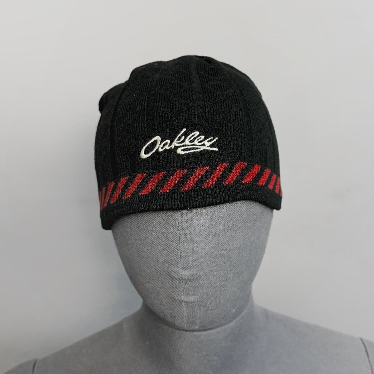 oakley × piet beanie NEW OAKLEY PIET BEANIE COLLABORATION HAT GRAY & BLACK RARE