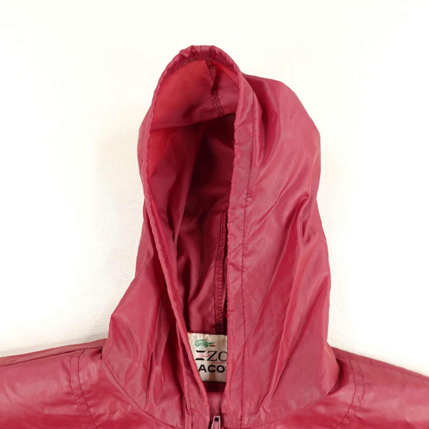 VINTAGE Lacoste Izod Windbreaker Jacket Mens Medium Red 60s Outdoor Casual Lightweight Zip