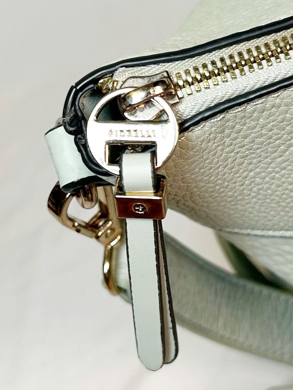 Other Fiorelli Chelsea Pastel Green Grab Bag Crossbody Satchel Size ONE SIZE - 5 Thumbnail