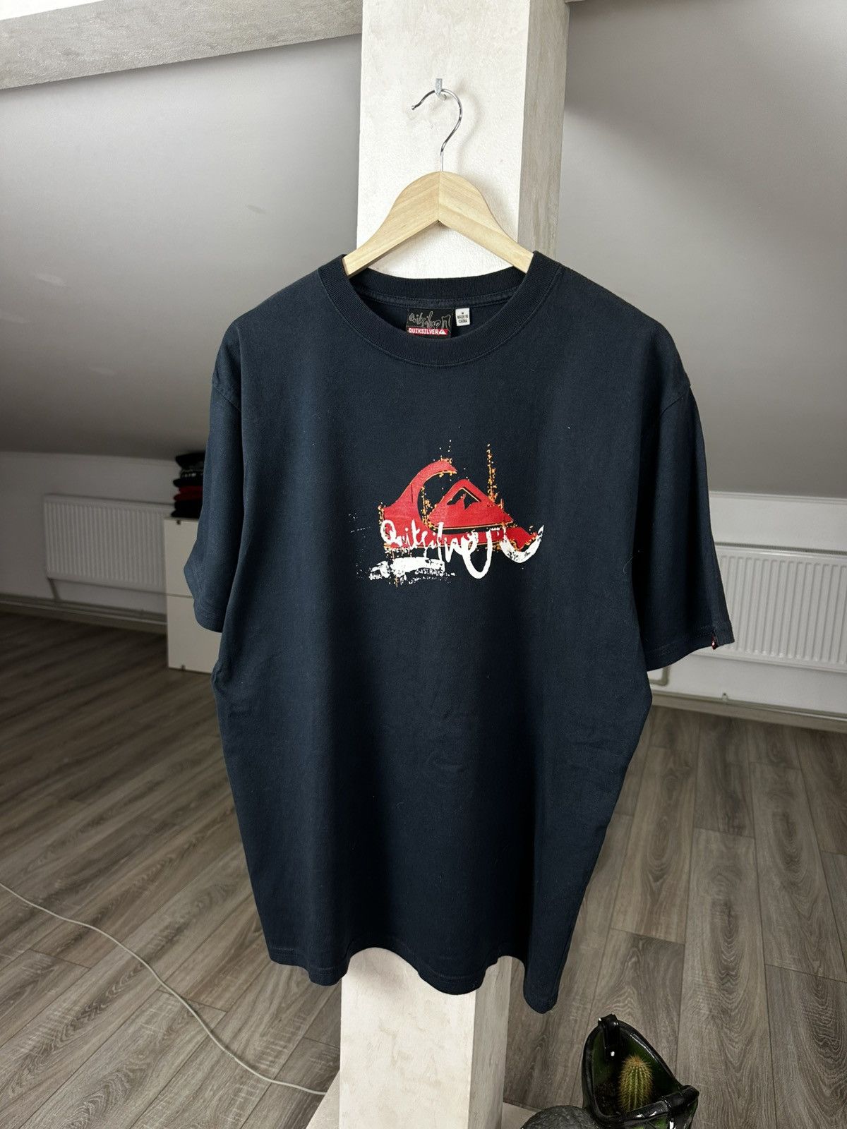 Quiksilver Vintage Quiksilver Big Logo Pink Tee Size US M / EU 48-50 / 2 - 1 Thumbnail