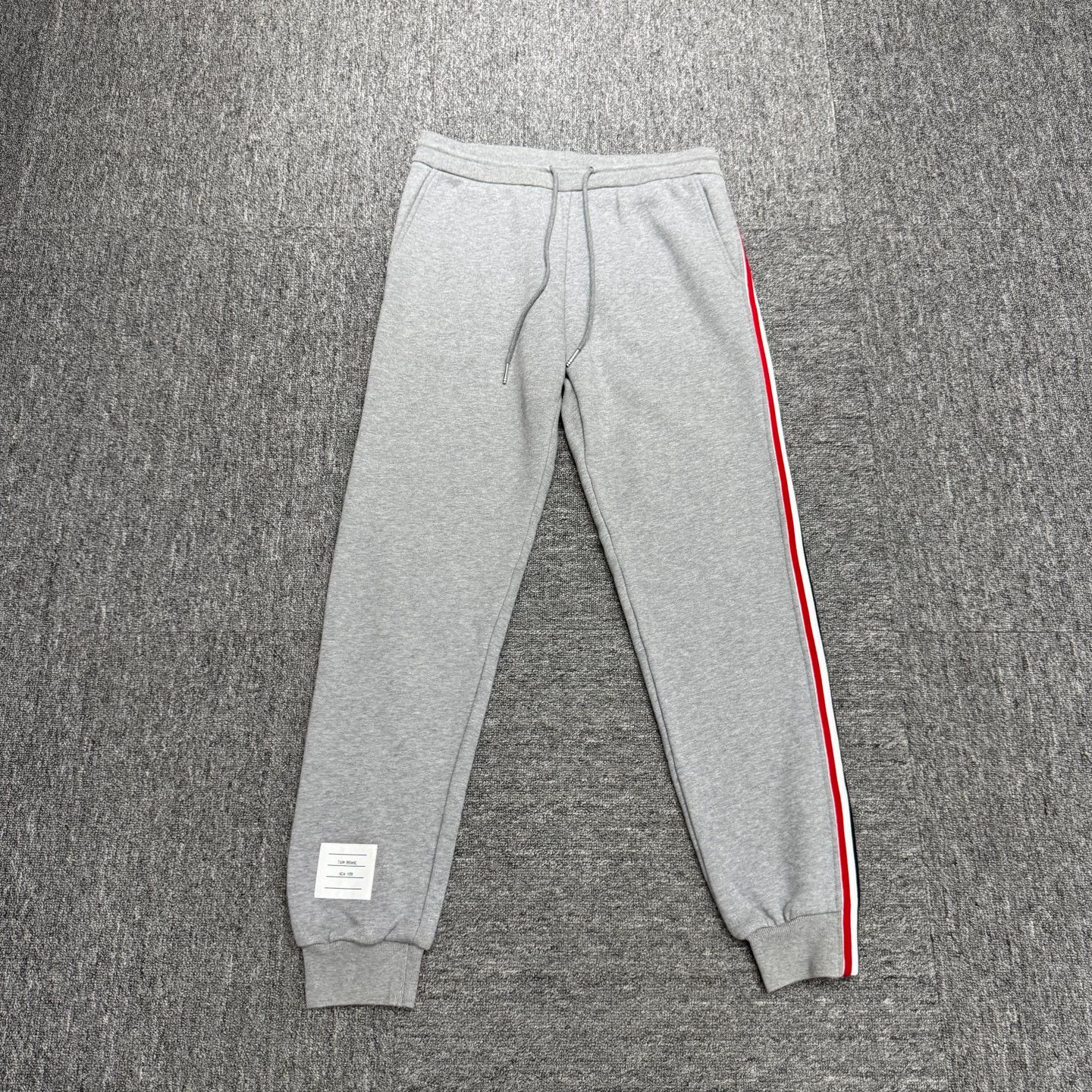 Thom Browne Thom Browne Knit Stripe Sweatpants 42 Size 28" / US 6 / IT 42 - 1 Thumbnail