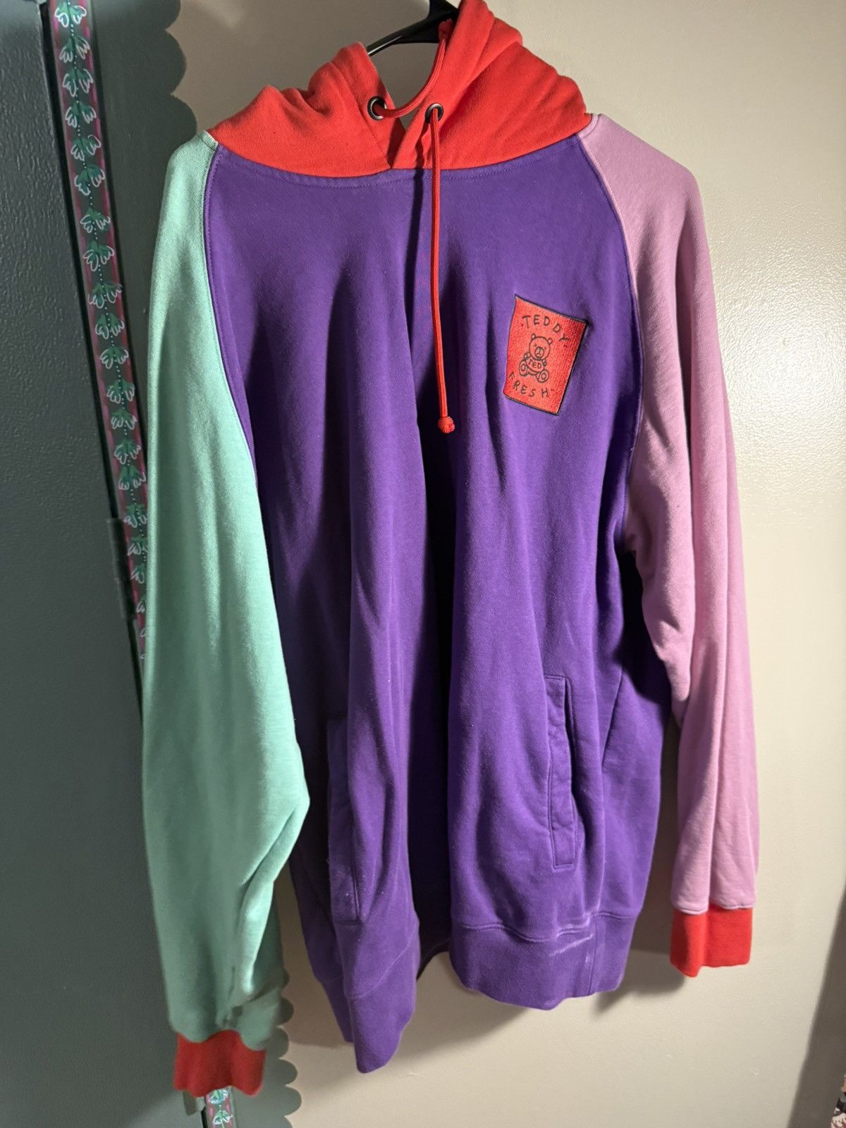 Teddy Fresh Teddy fresh OG color block hoodie. Size US XXL / EU 58 / 5 - 1 Thumbnail