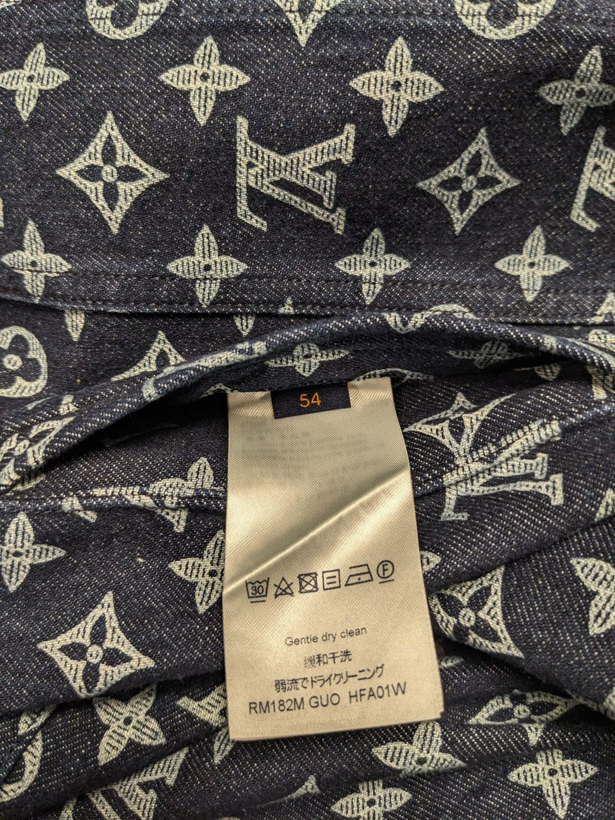Louis Vuitton LOUIS VUITTON X KIM JONES DENIM MONOGRAM JACKET Size US L / EU 52-54 / 3 - 10 Thumbnail