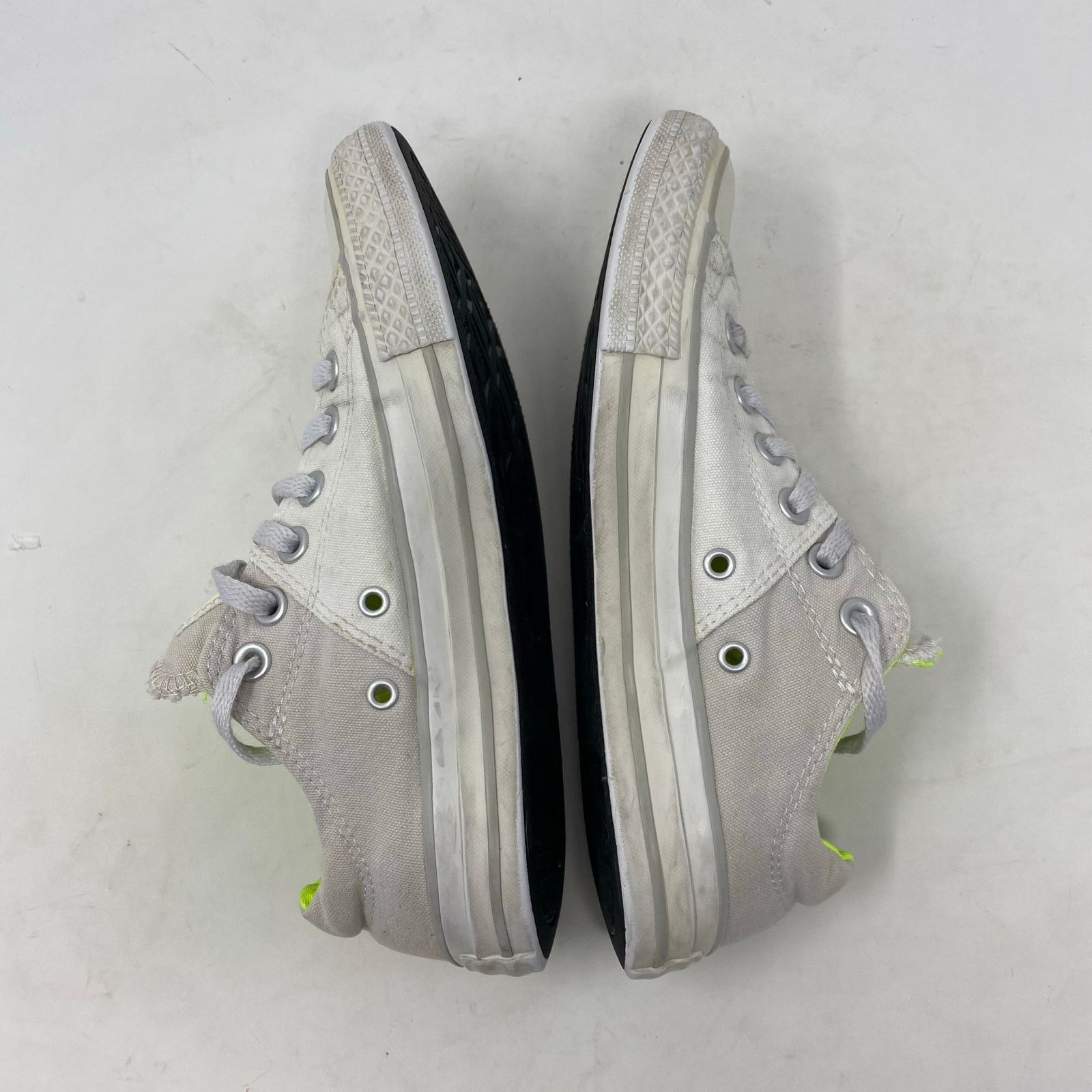 Converse Converse Chuck Taylor Two Tone Madison Womens Shoes Size 7 Size US 7 / IT 37 - 5 Thumbnail