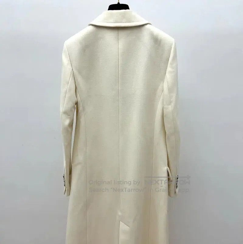 Chanel Chanel Cream Double-Breasted Women's Coat . Size M / US 6-8 / IT 42-44 - 2 Thumbnail