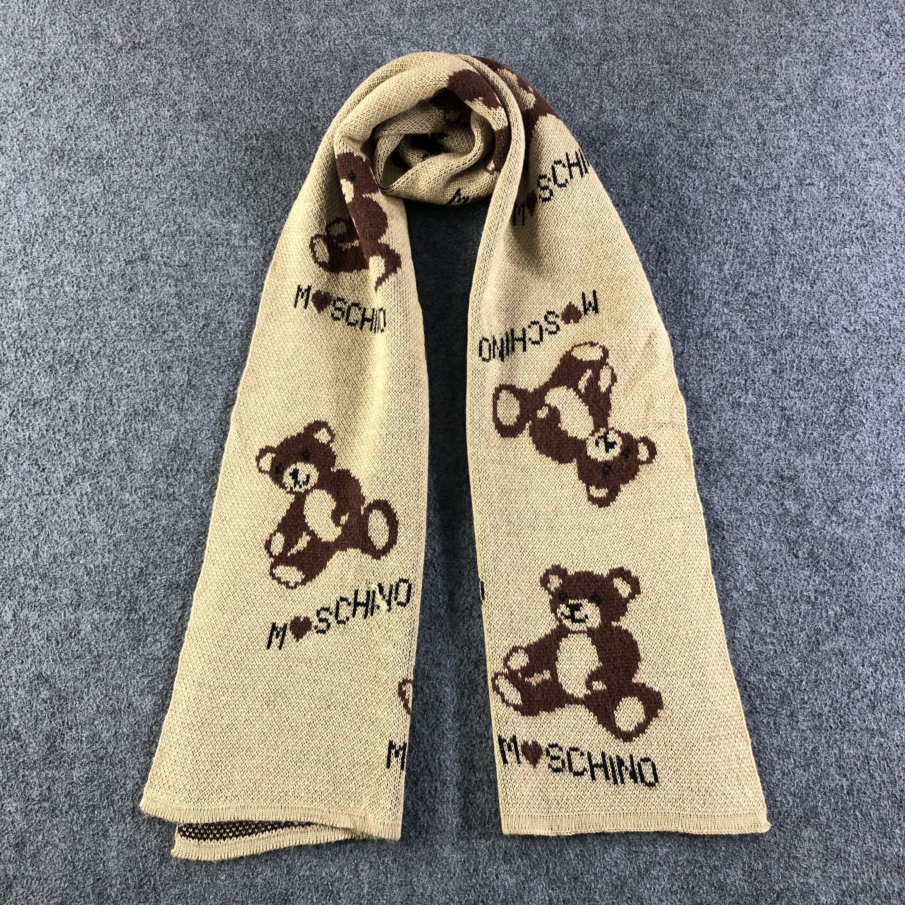 Vintage Vintage Moschino Scarf / Muffler / Neckwear Size ONE SIZE - 1 Thumbnail