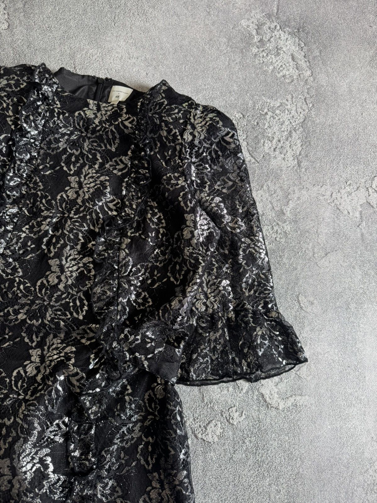 The Vampire's Wife THE VAMPIRE'S WIFE H&M silver black metallic lace dress Size M / US 6-8 / IT 42-44 - 3 Thumbnail