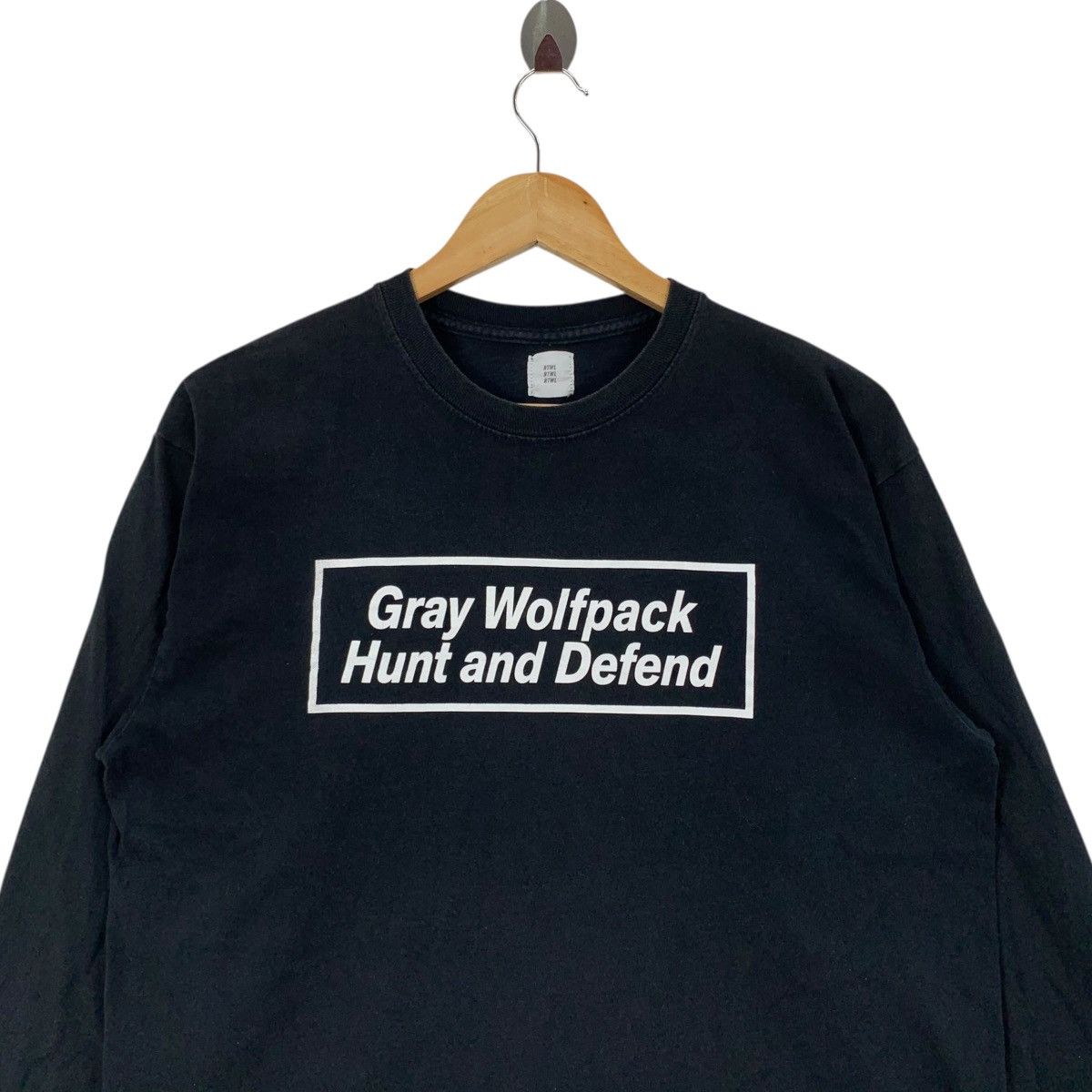 Japanese Brand GRAY WOLFPACK Hunt And Defend Japanese Brand Box Logo Tshirt Size US L / EU 52-54 / 3 - 2 Thumbnail
