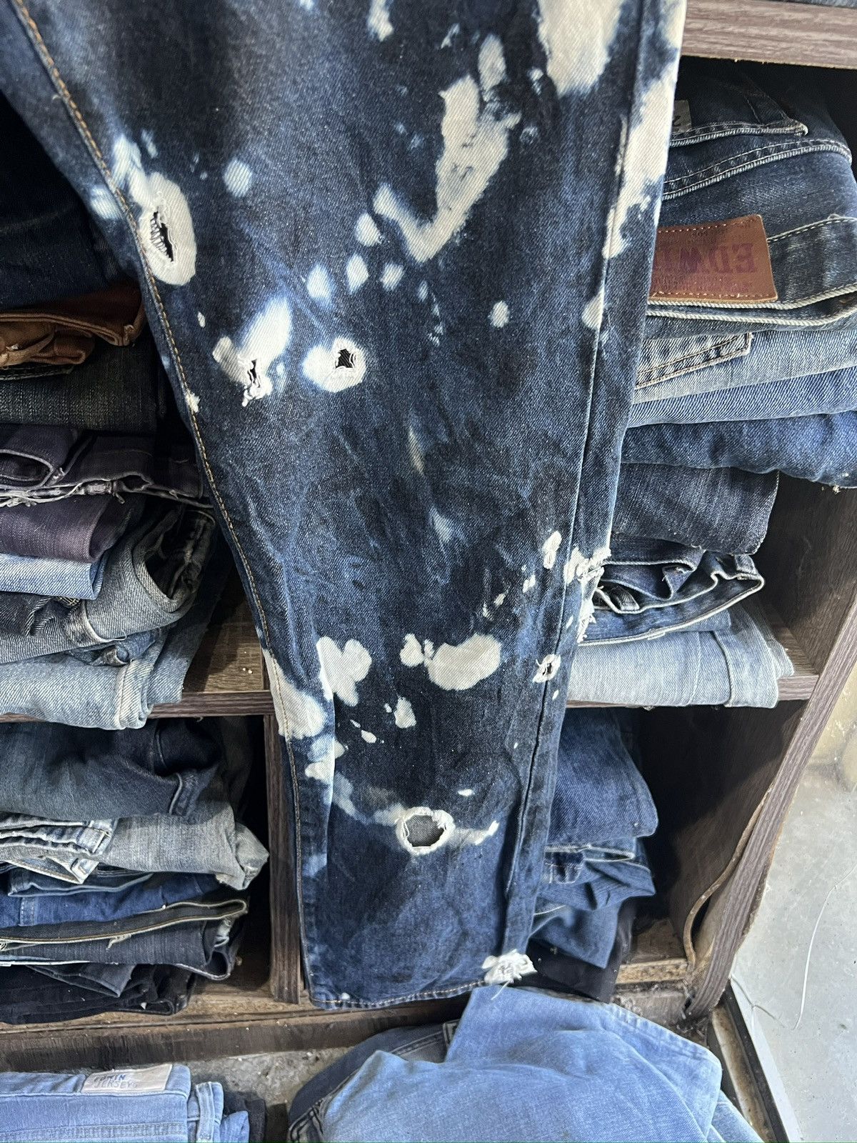 H&M 🔥Thrashed H&M Tie Dye Distressed Denim Size US 33 - 8 Thumbnail