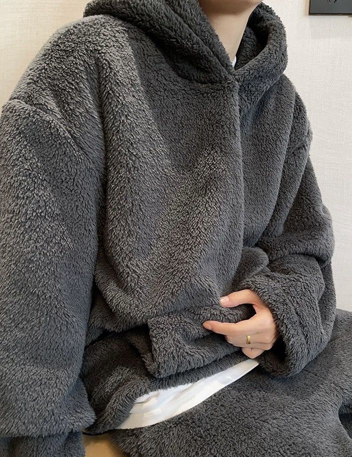 Outdoor retro punk oversized fluffy fleece hoodie