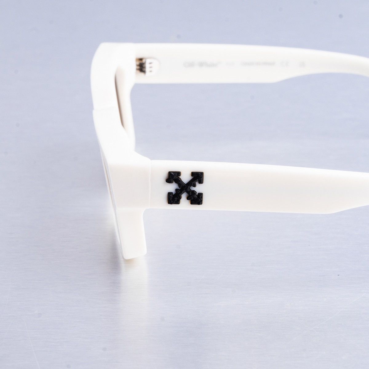 Off-White OFF WHITE VIRGIL WHITE SUNGLASSES Size ONE SIZE - 4 Thumbnail