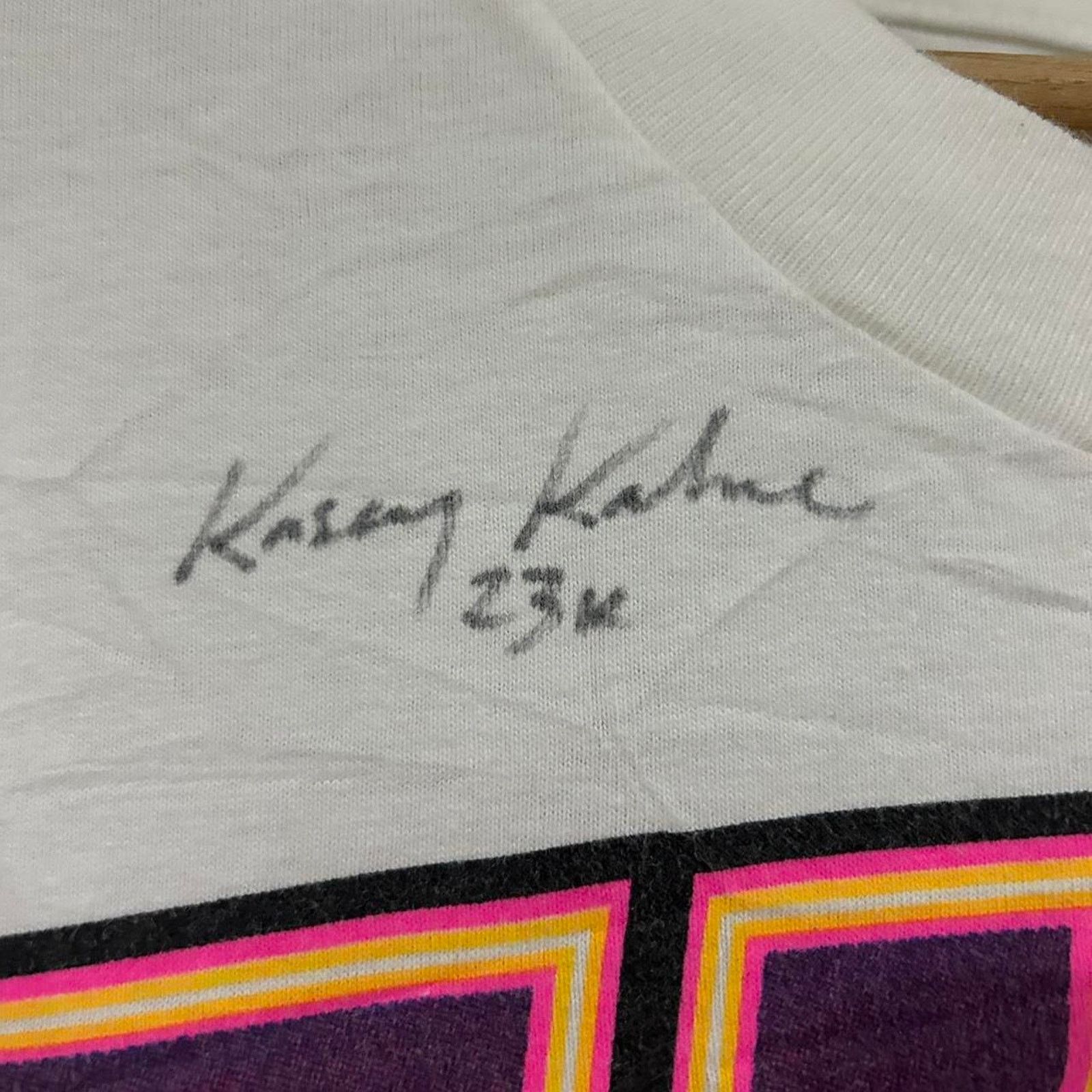 Hanes Vintage Kasey Kahne Autographed Racing Tee Shirt Size US L / EU 52-54 / 3 - 3 Thumbnail