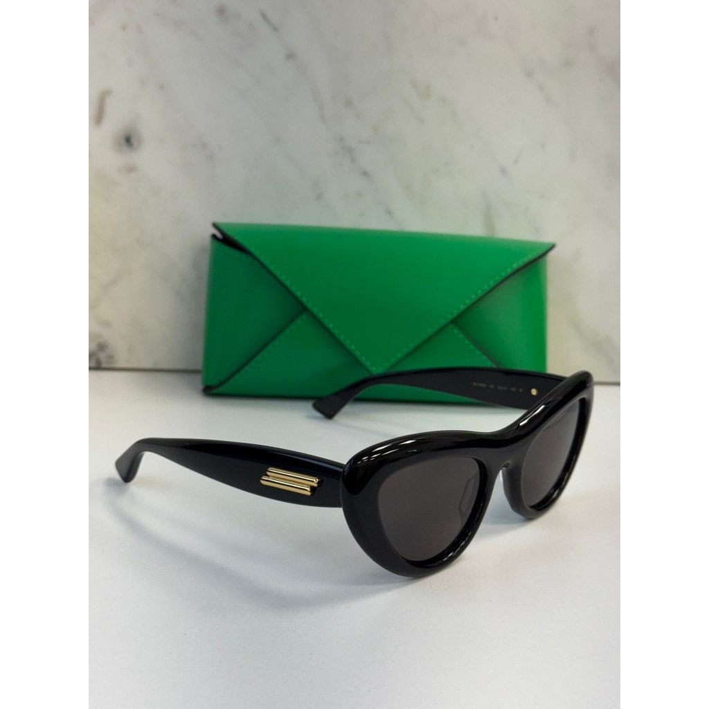 Bottega Veneta NEW Bottega Veneta BV1282S Black Cat Eye Sunglasses $615 Size ONE SIZE - 5 Thumbnail