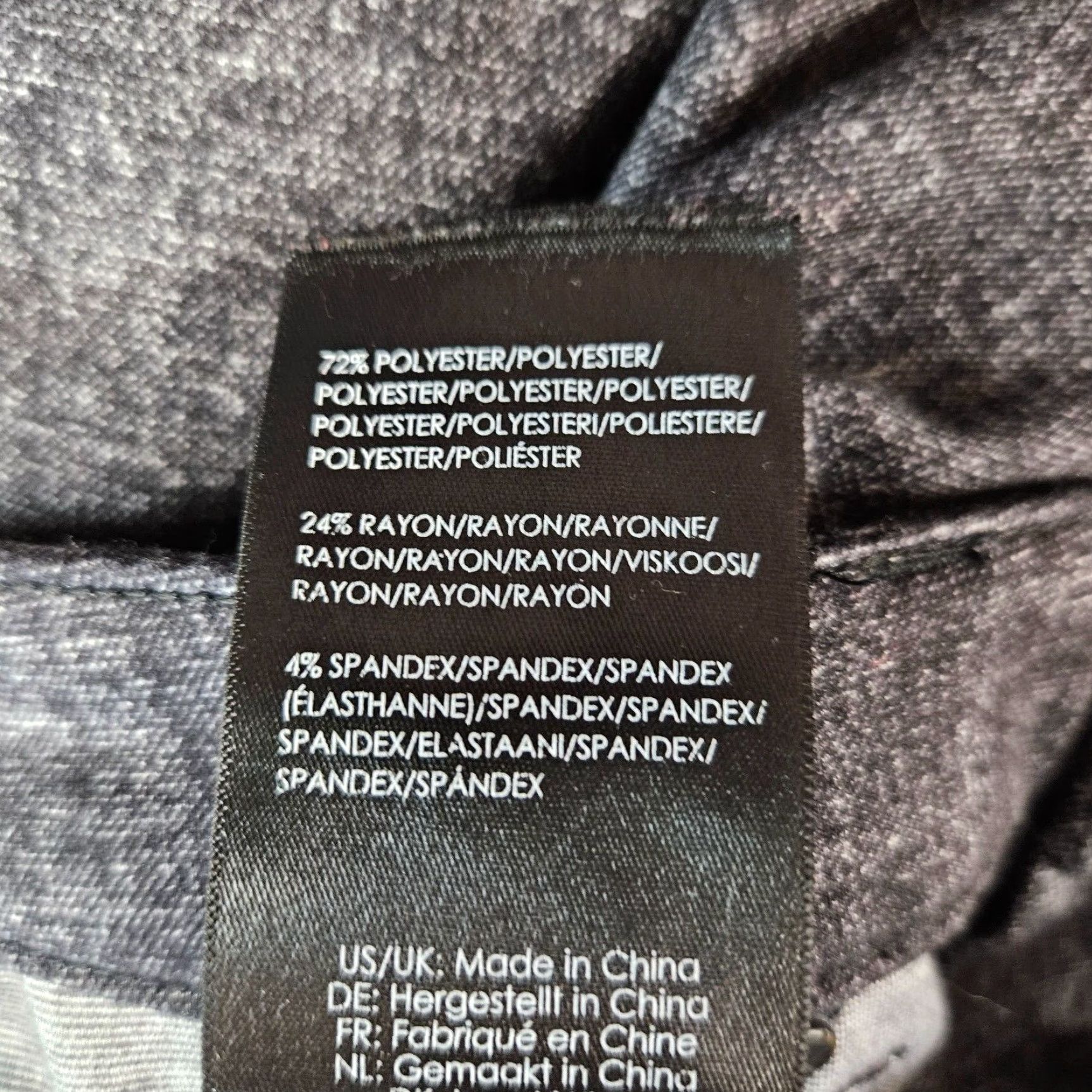 Vintage Liverpool Womens Ponte Knit Skinny Pants Sz 6 Black Gray Mid Rise Trousers Pants Women Inseam 28.5in Ankle Skinny 15" Waist Liverpool Jeans Size 28" / US 6 / IT 42 - 6 Thumbnail