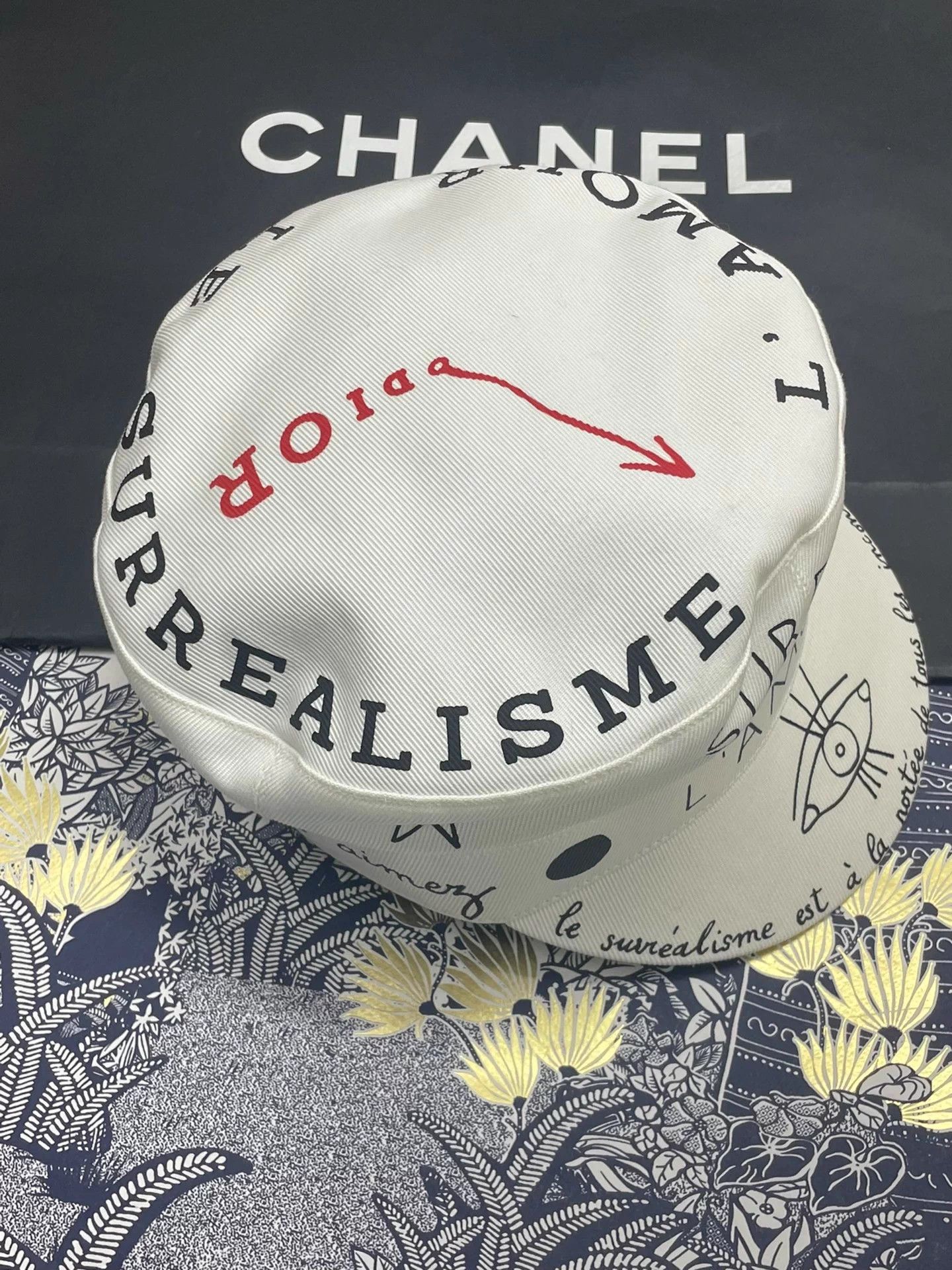 Dior Dior White Graffiti Newsboy Cap Size 57 Size ONE SIZE - 2 Thumbnail