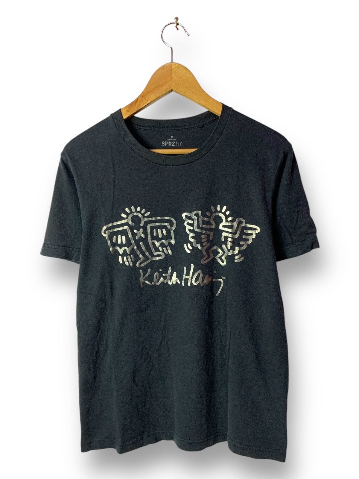 Japanese Brand 🔥Uniqlo Keith Haring Pop Art Wingman Tee Size US M / EU 48-50 / 2 - 1 Thumbnail