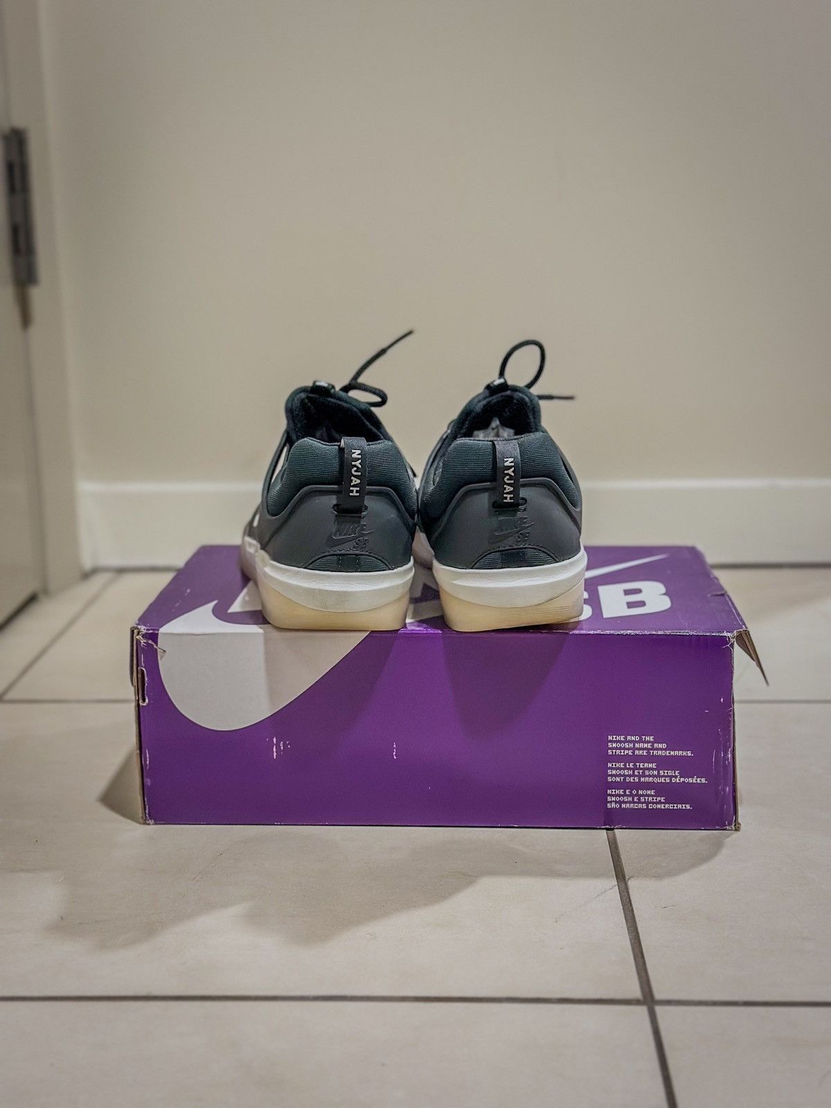 Nike Nike SB Nyjah 3 Skate Shoes Size US 9 / EU 42 - 3 Thumbnail