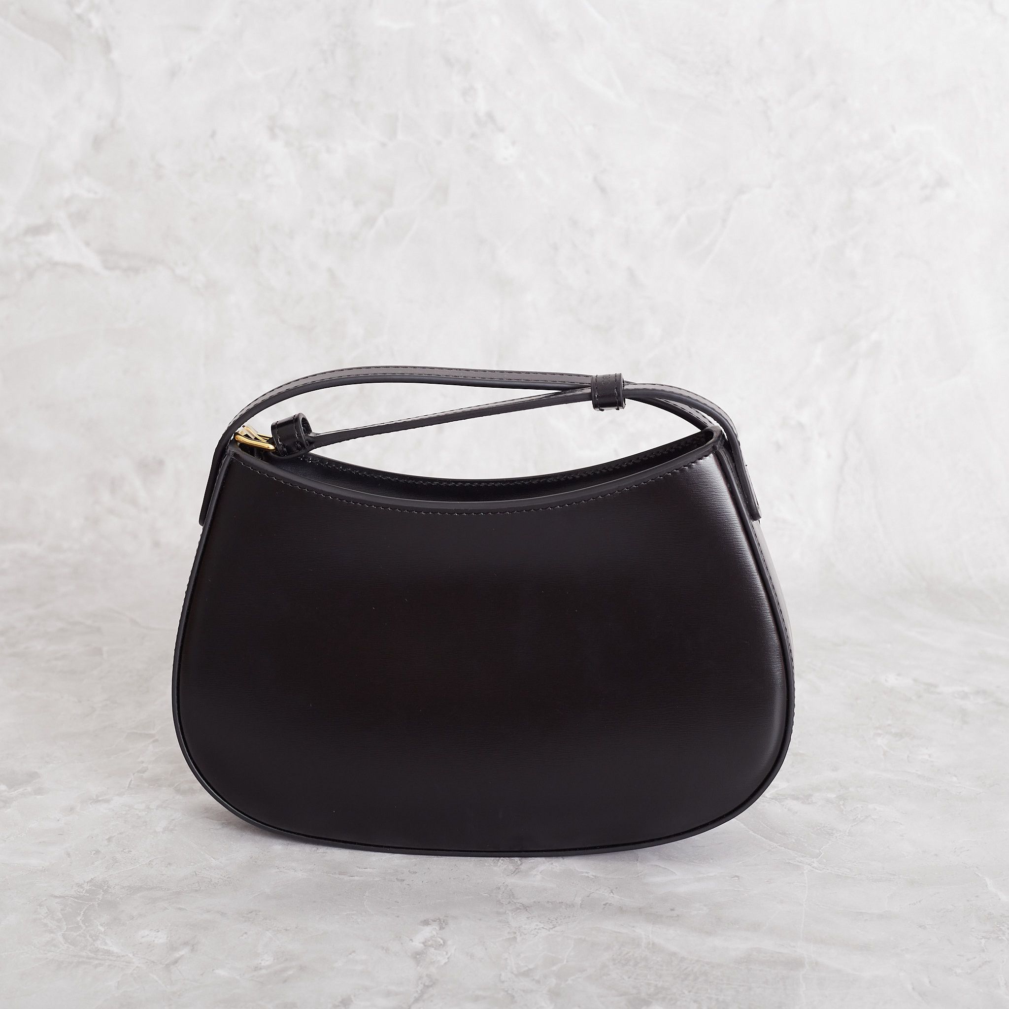 CELINE バッグ Medium Tilly ミディアム ティリー ブラック セリーヌ CELINE CELINE バッグ Medium Tilly ミディアム