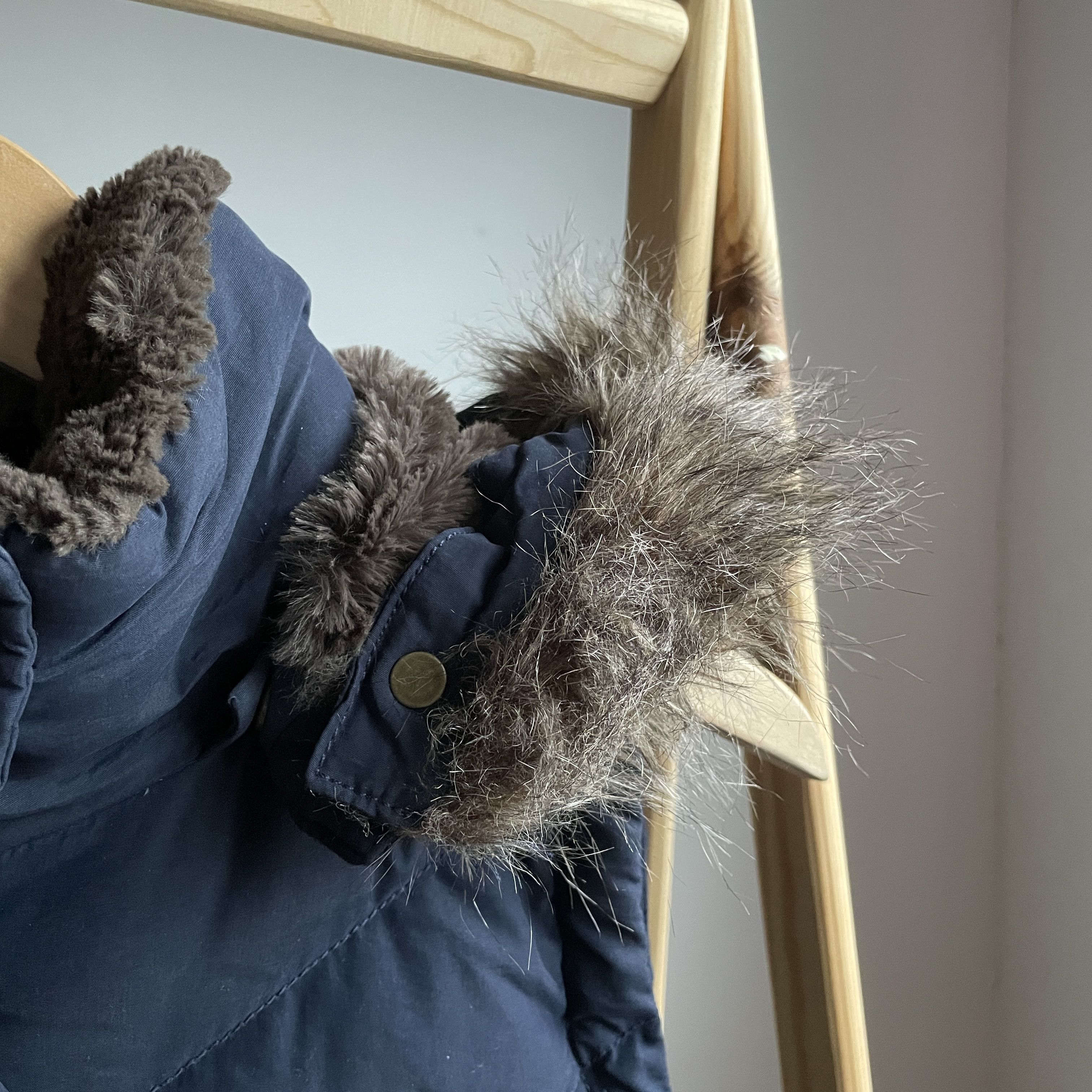 Polo Ralph Lauren Polo Jeans Ralph Lauren Womens Faux Fur Puffer Vest Size L / US 10 / IT 46 - 8 Thumbnail