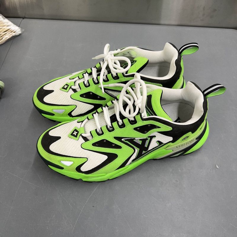 Louis Vuitton Louis Vuitton Runner Tatic Green Fashion Sneakers 0089 Size US 7.5 / EU 40-41 - 1 Thumbnail