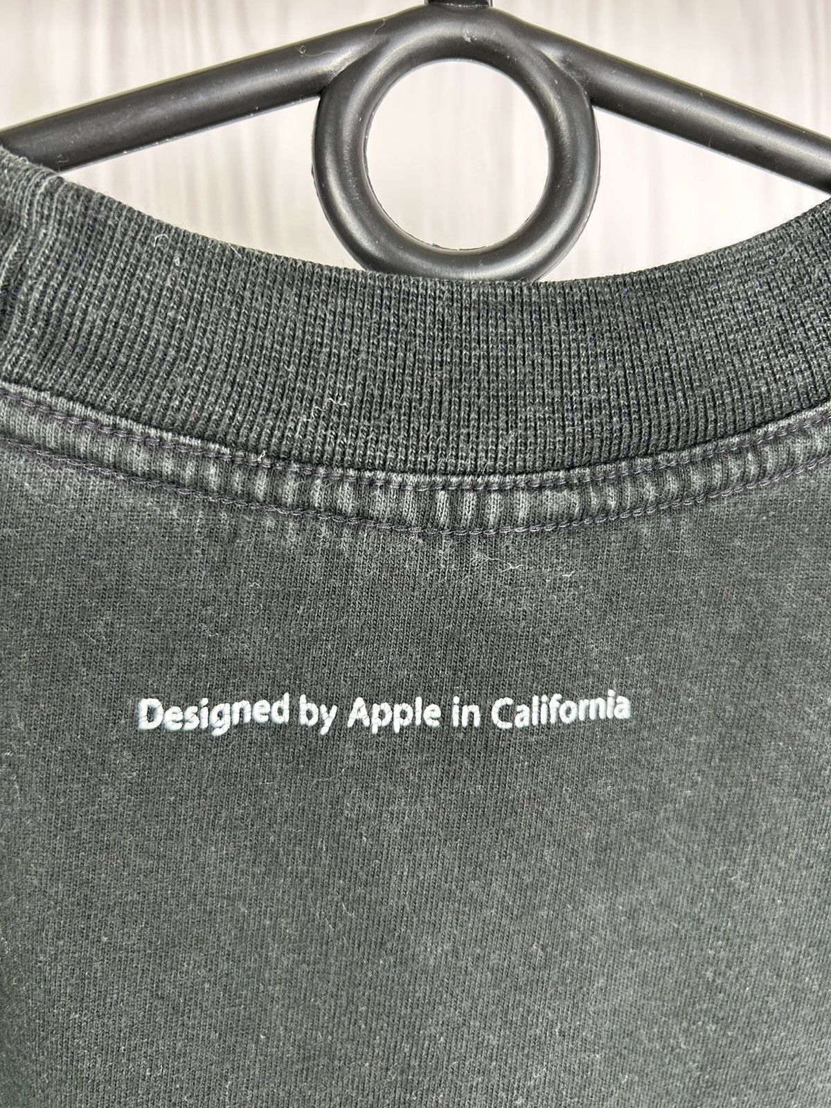 Apple Vintage 90’s Apple Meadowhall Designed in California Tee XL Size US XL / EU 56 / 4 - 11 Thumbnail