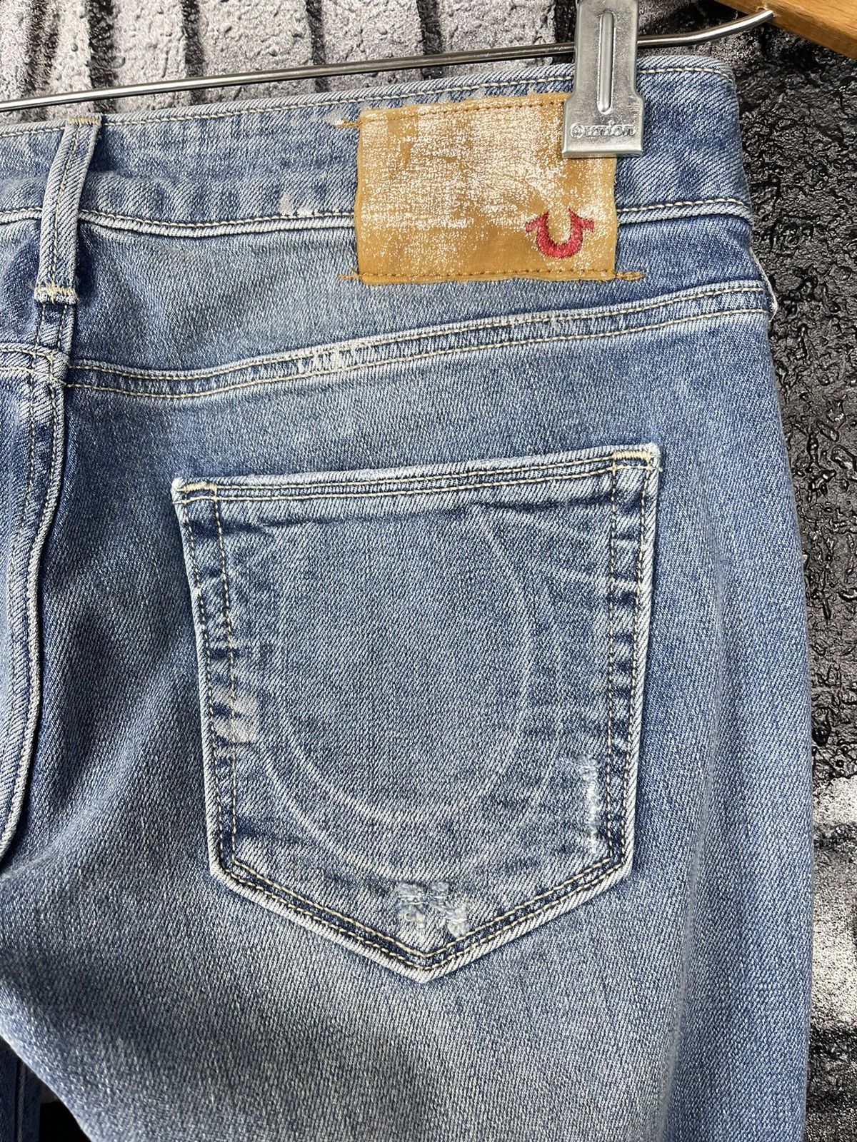 True Religion True Religion Shannon Distressed Denim Slim Jeans Women’s 26 Size 26" / US 2 / IT 38 - 11 Thumbnail