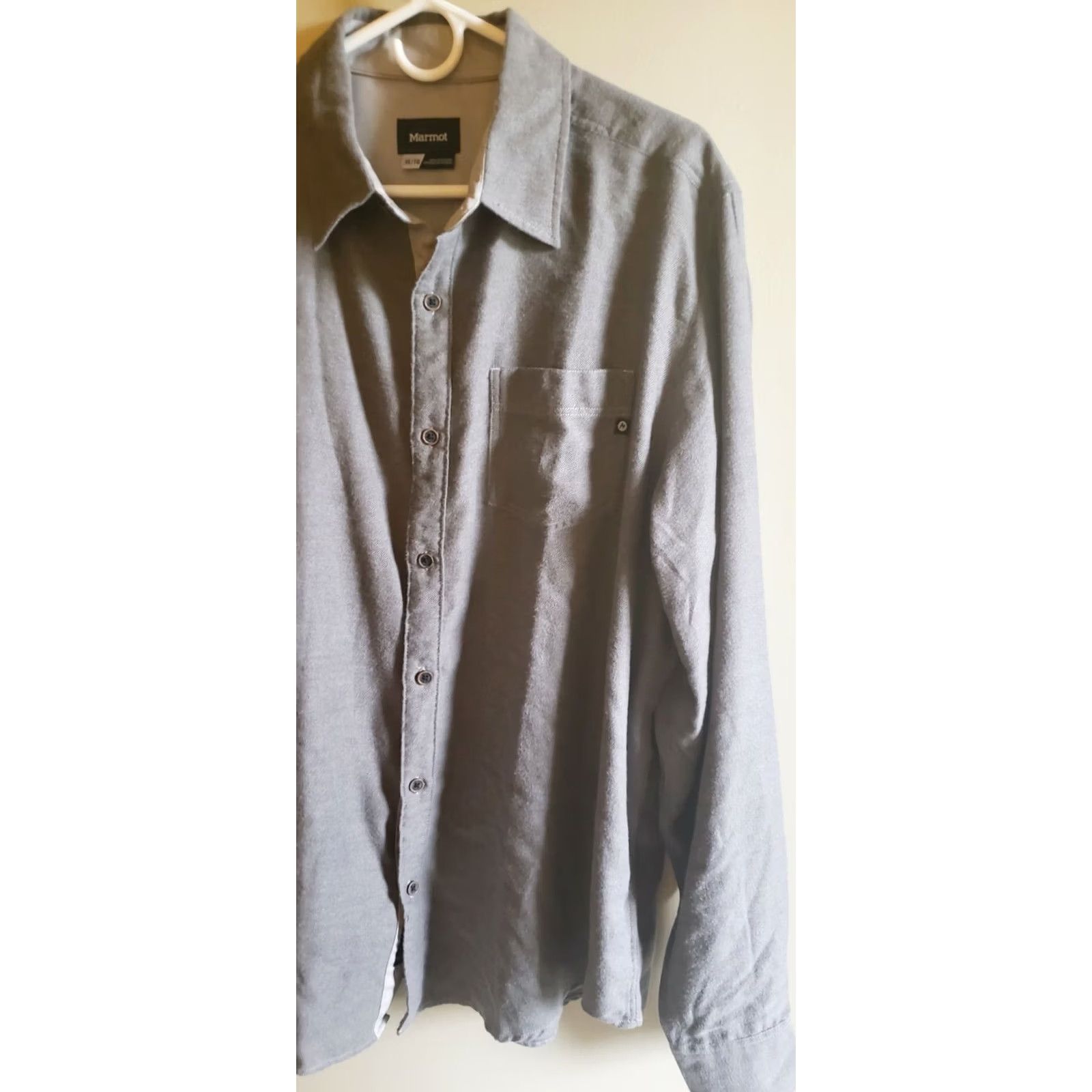 Marmot MARMOT Shirt Button Up Hiking Roll Tab Long Sleeve Gray Heather XL Mens Size US XL / EU 56 / 4 - 2 Thumbnail