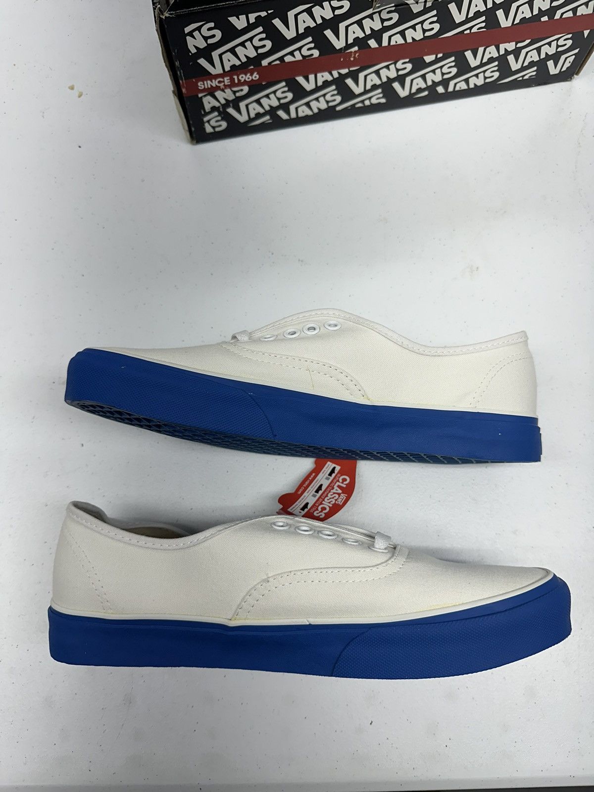 Vans Vans True White/Blue Tape size 9 Size US 9 / EU 42 - 3 Thumbnail