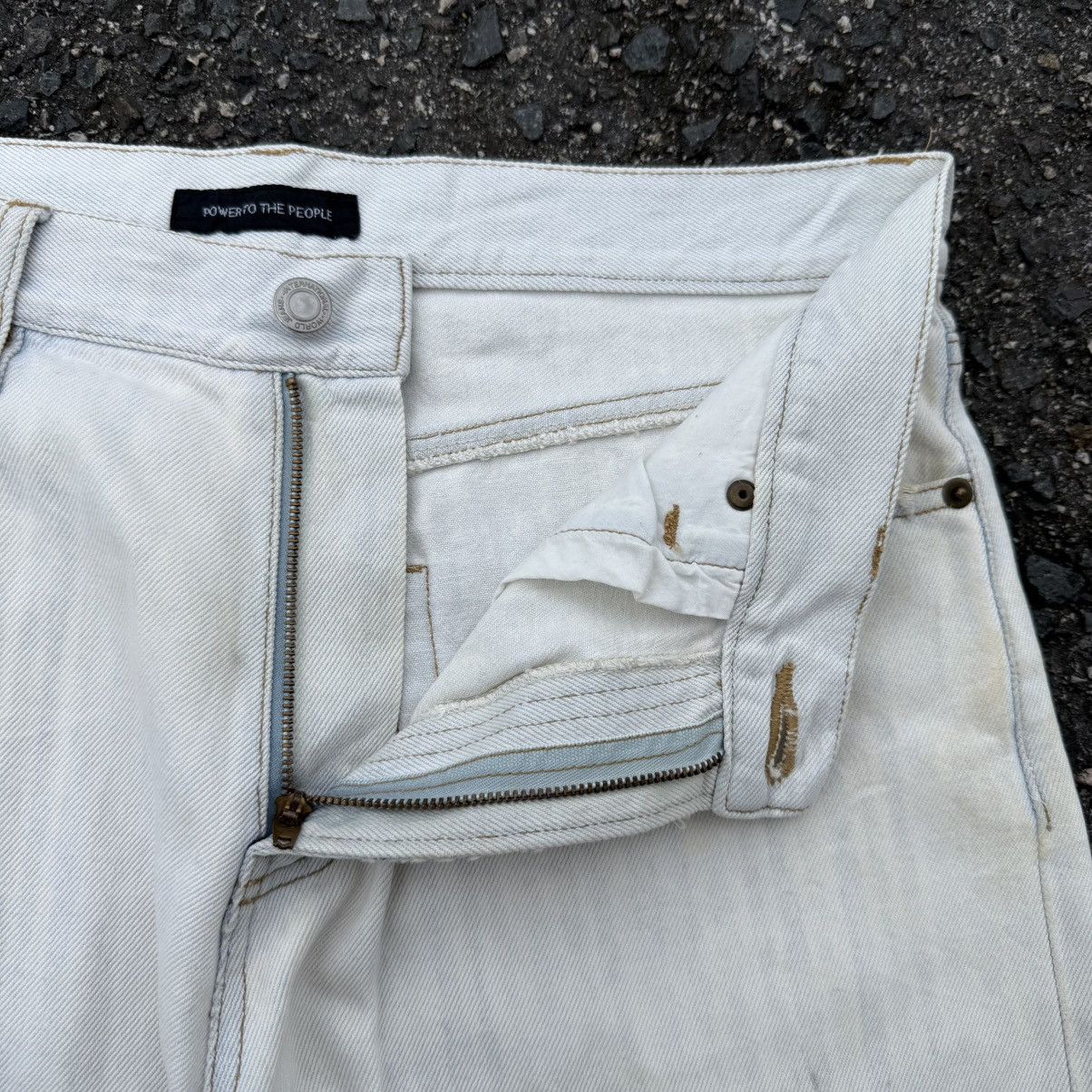 Japanese Brand VINTAGE POWER TO THE PEOPLE WHITE DENIM JEANS Size US 33 - 8 Thumbnail