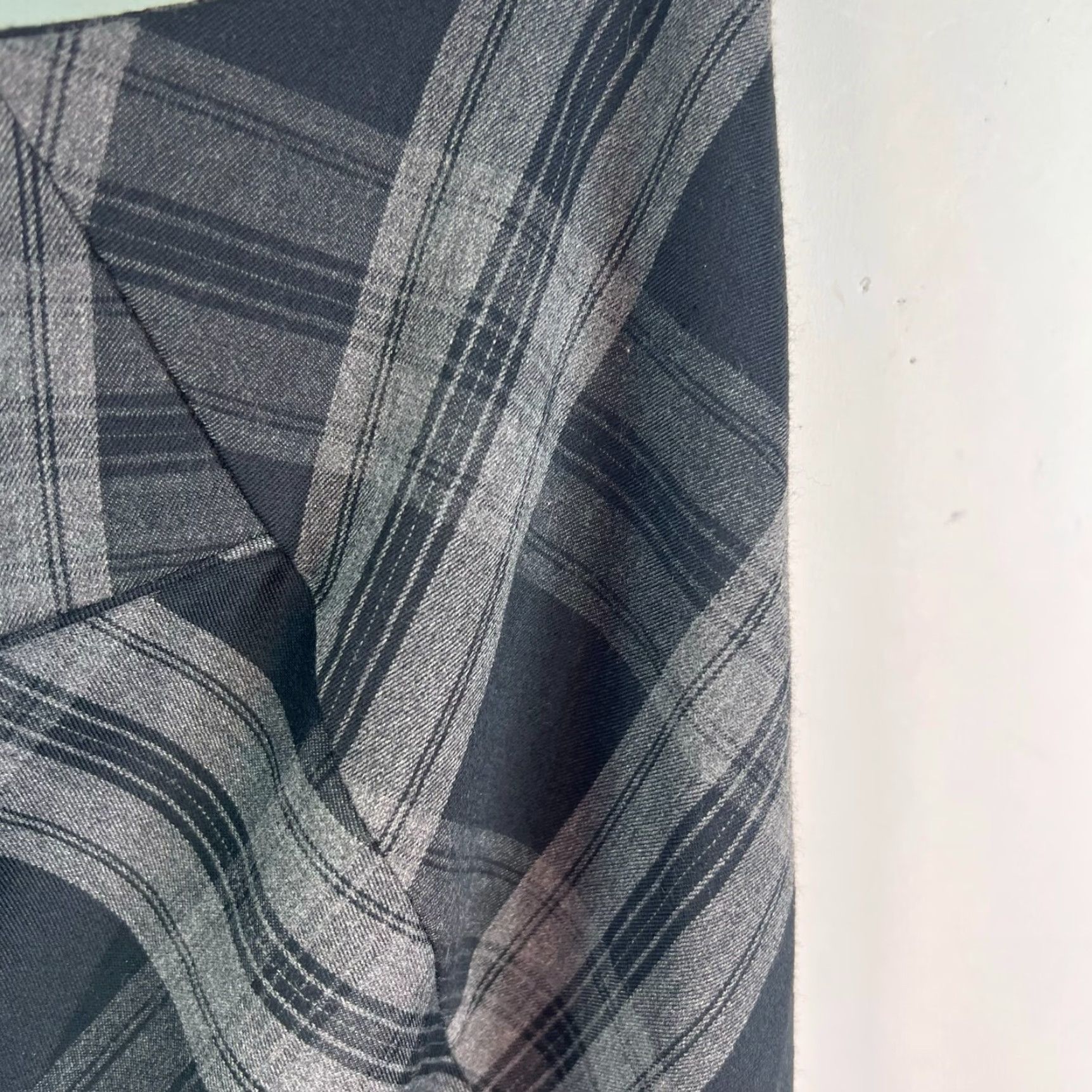 Vintage VINTAGE AB Studio Skirt Straight Line Size 12 Black Gray Checked Lined VTG Size 34" / US 12 / IT 48 - 2 Thumbnail