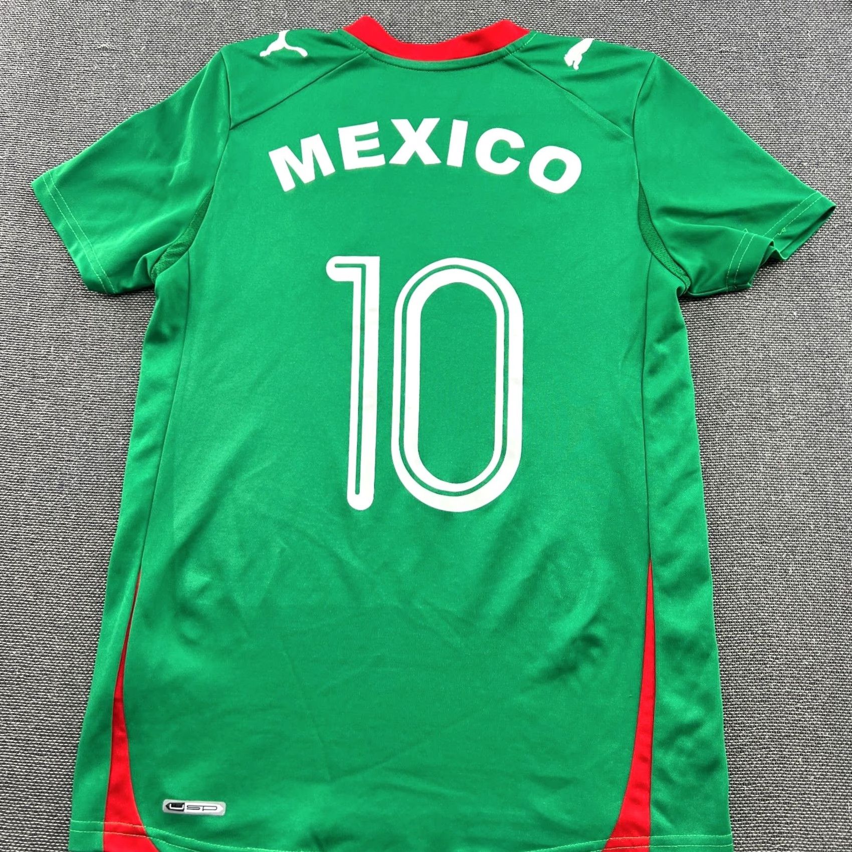 Puma VINTAGE Puma Football Shirt Mens Jersey Green Small 10 Mexico Shirt Short Sleeve Moisture Wicking Quick Dry Athletic Polo T-Shirt Football Mens Size US S / EU 44-46 / 1 - 2 Thumbnail