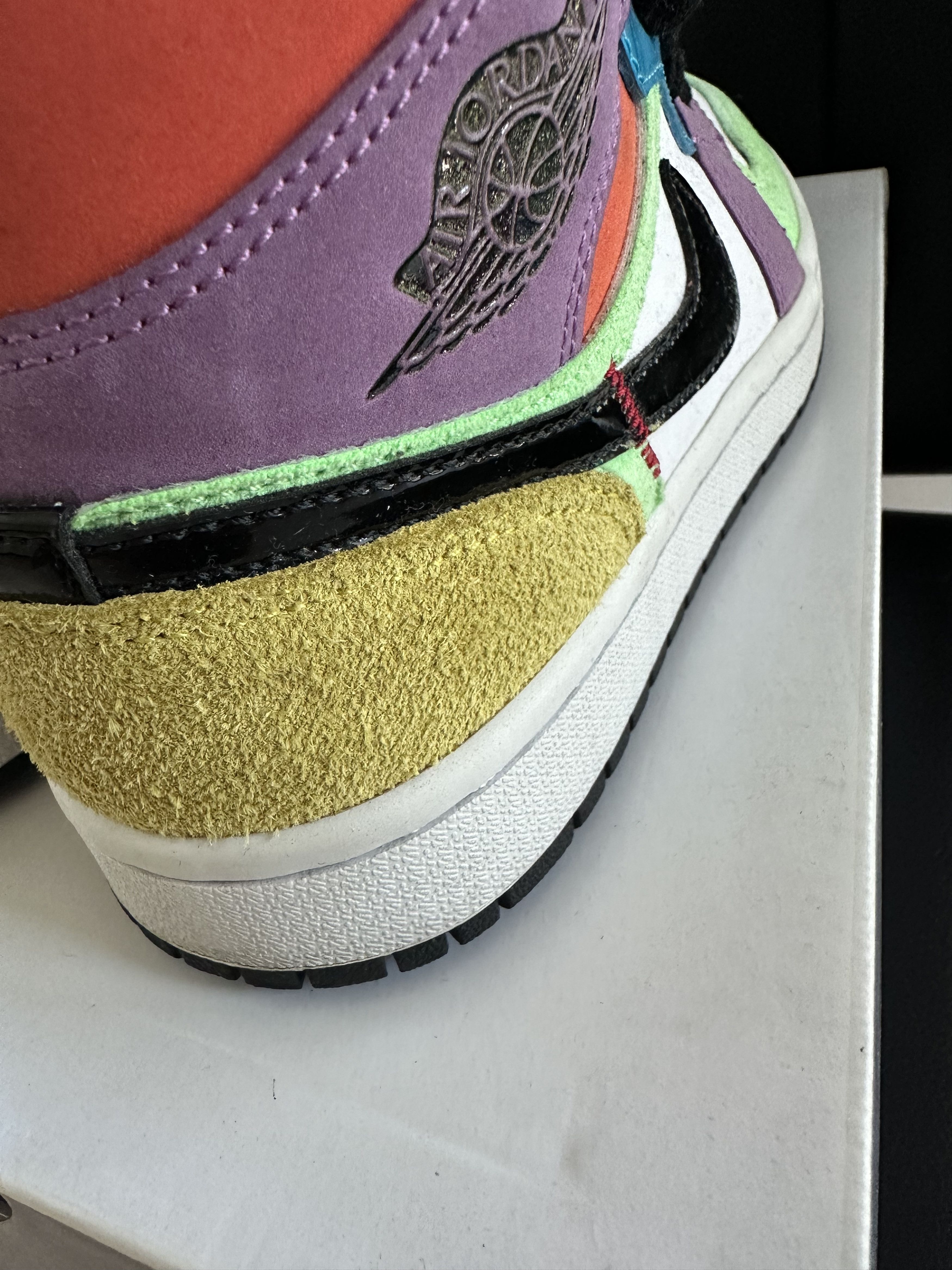 Jordan Brand × Nike PREOWNED WMNS AIR JORDAN 1 MID SE "LIGHT BULB" Size US 7 / IT 37 - 5 Thumbnail