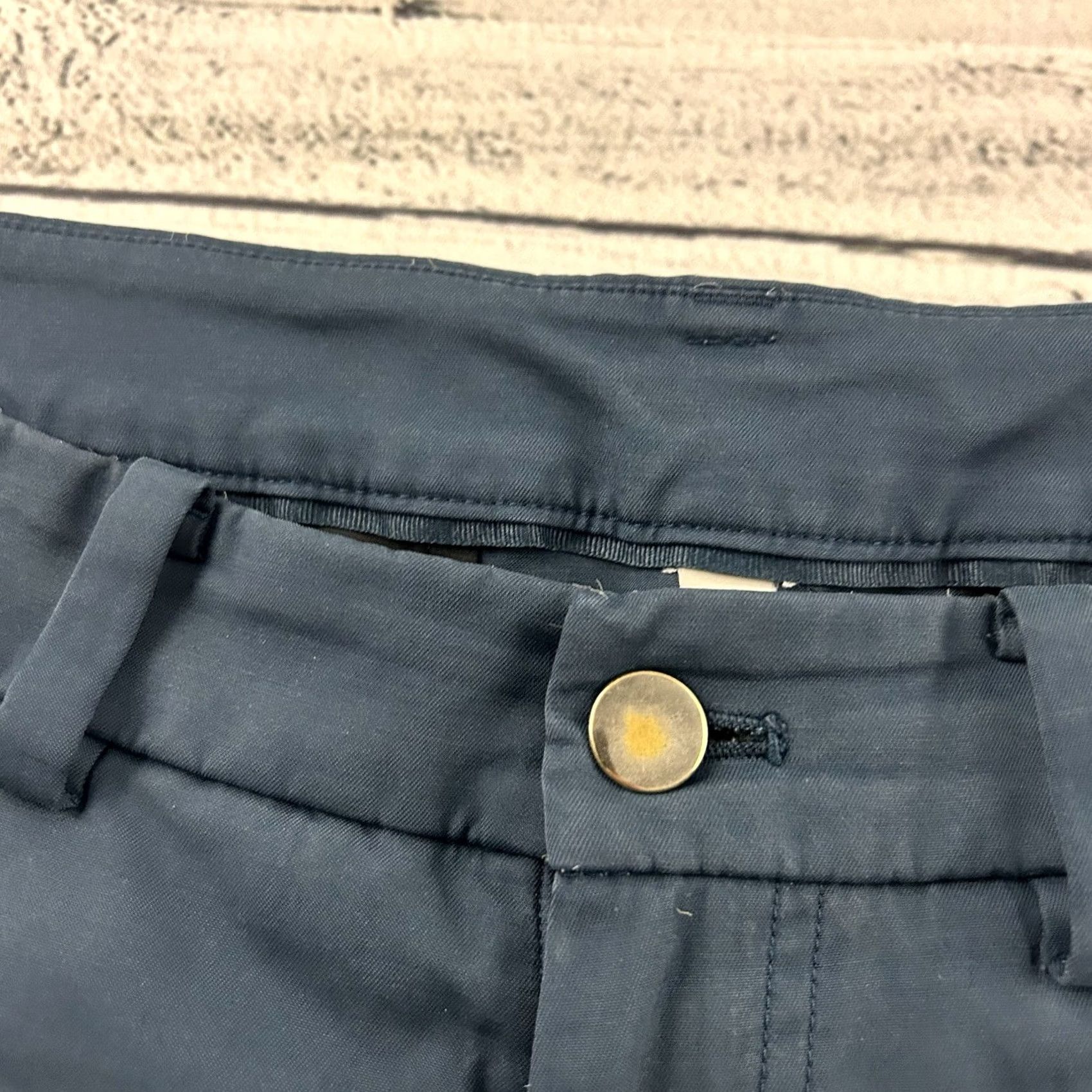 Lululemon Lululemon 9" Commission Shorts Men's 34 Blue Shirt Size US 34 / EU 50 - 2 Thumbnail