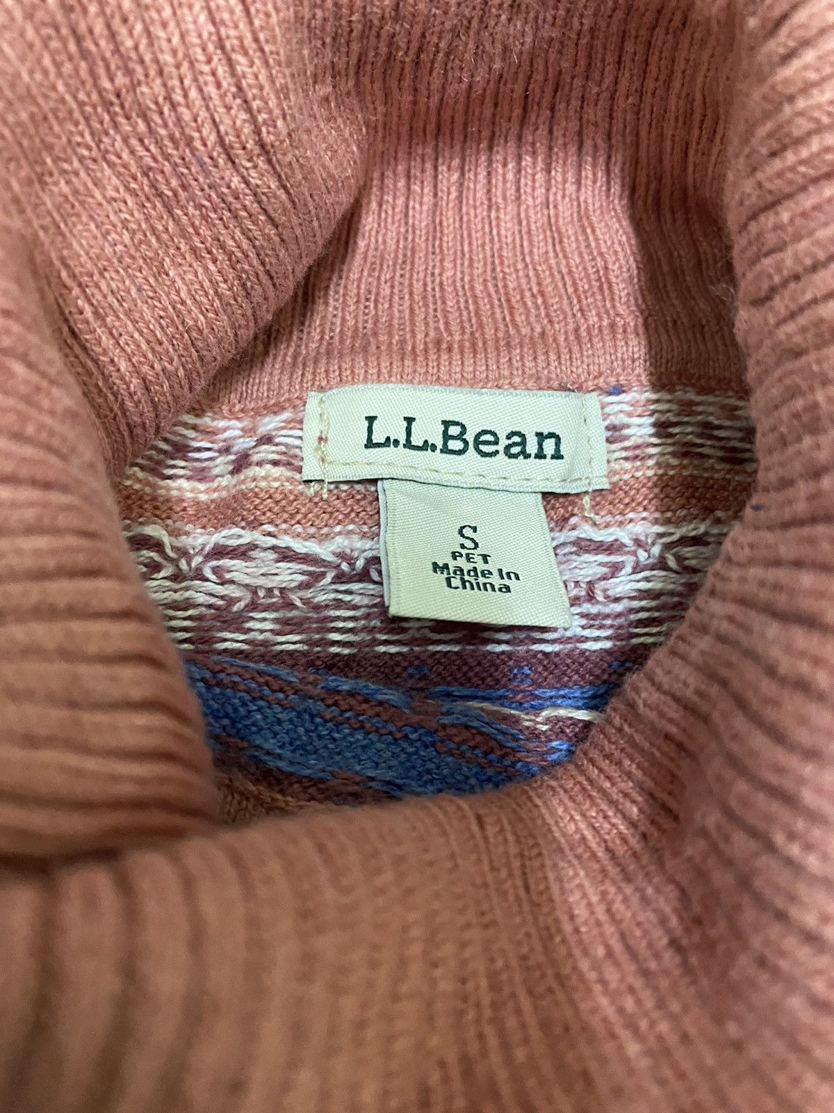 L.L. Bean L.L. Bean Navajo Inspired Turtle Neck Knit Sweater (C3) Size US S / EU 44-46 / 1 - 4 Thumbnail