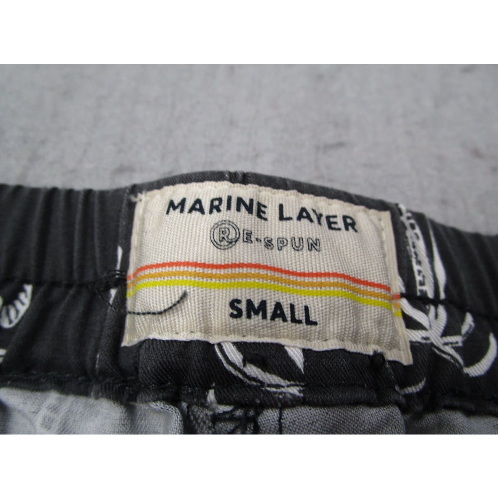 Marine Layer Marine Layer Pants Women Small Gray Floral Allison Jogger Beach Travel 28x26 Size 28" / US 6 / IT 42 - 3 Thumbnail