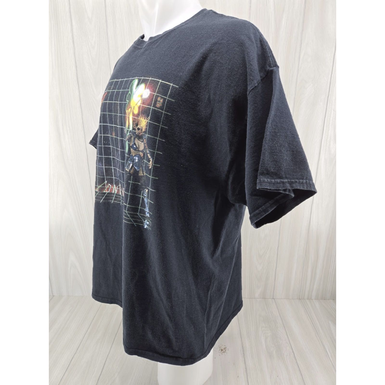 Gildan VINTAGE Contagan Band Shirt Black 2XL T-Shirt Mens Short Sleeve Distressed Graphic Contagan Band Shirt Size US XXL / EU 58 / 5 - 7 Thumbnail