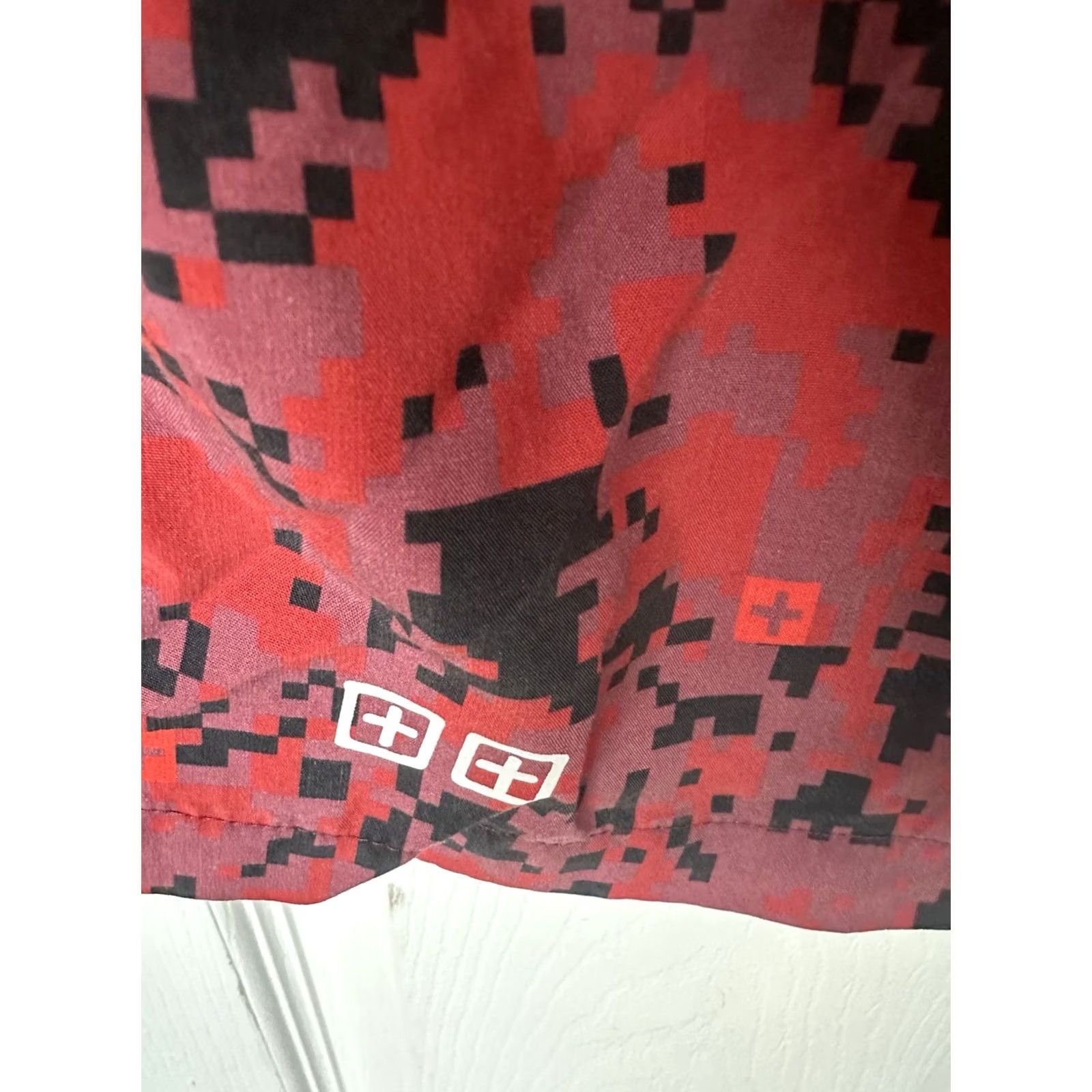 Ksubi KSubi Button-Down Shirt Men’s Size Medium Red Digital Camouflage Casual Tencel Size US M / EU 48-50 / 2 - 6 Thumbnail