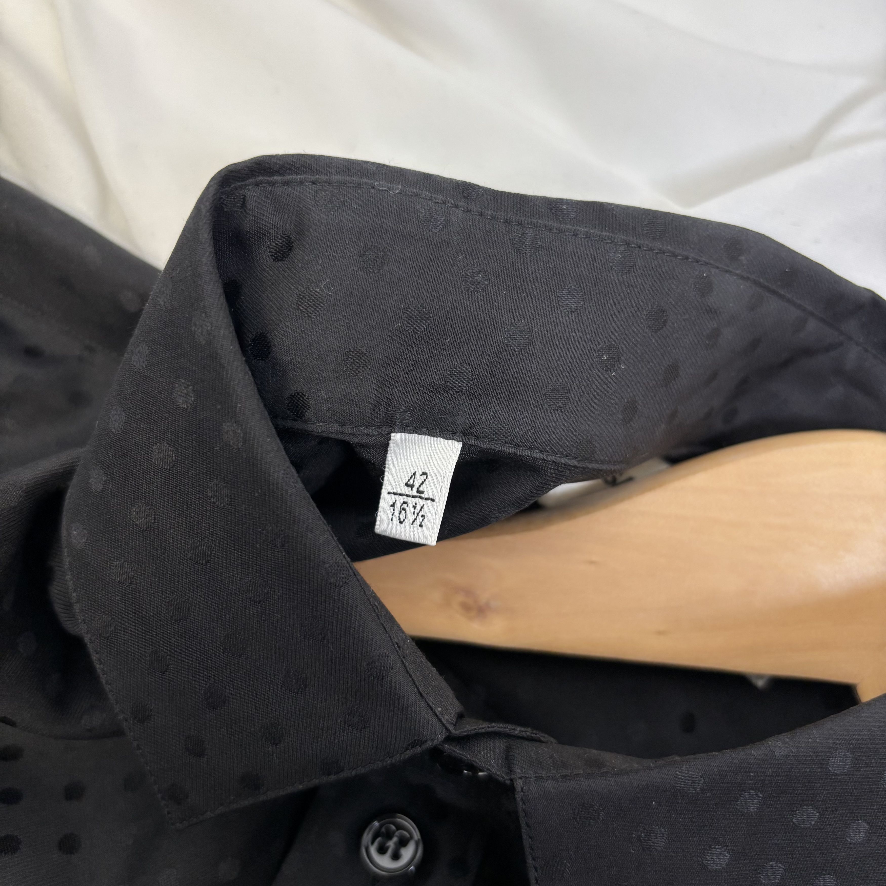 Saint Laurent Paris Saint Laurent Black Silk Dot Shirt Size US XL / EU 56 / 4 - 4 Thumbnail