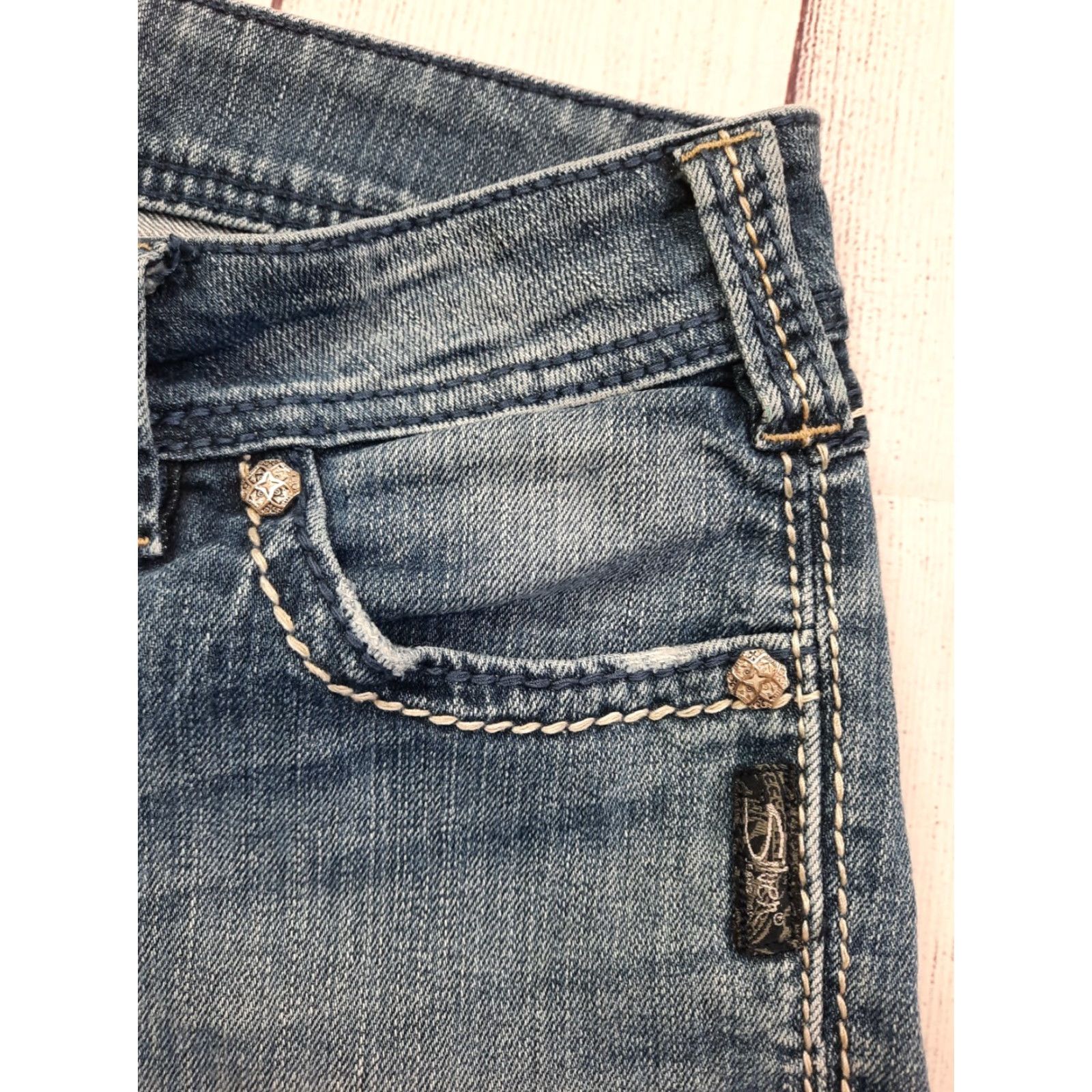 Silver Jeans Co. SILVER Jeans Suki Surplus Women's Bootcut Denim 5-Pocket Stretch Blue Jeans 28x28/29x32.5 Size 28" / US 6 / IT 42 - 6 Thumbnail