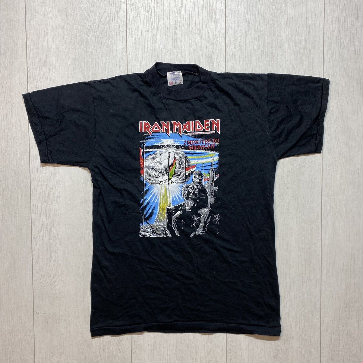 Vintage 1985 Iron Maiden band t outlet shirt men’s size large black