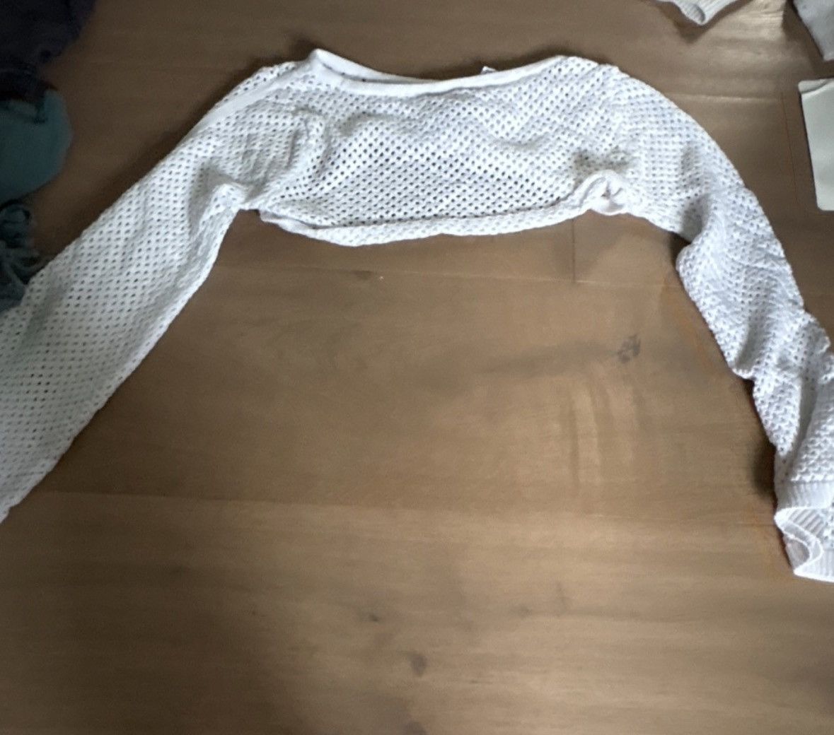 Forever 21 Super Cropped Forever 21 Knitted Sweater Size S / US 4 / IT 40 - 2 Thumbnail