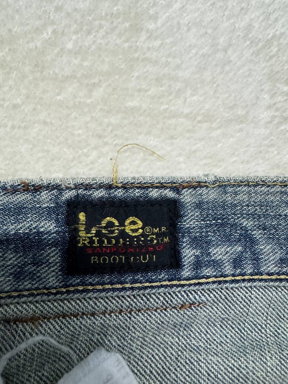 Lee FLARE Vintage 90s Lee Faded Distressed Thrashed Bootcut Jean Size US 30 / EU 46 - 10 Thumbnail