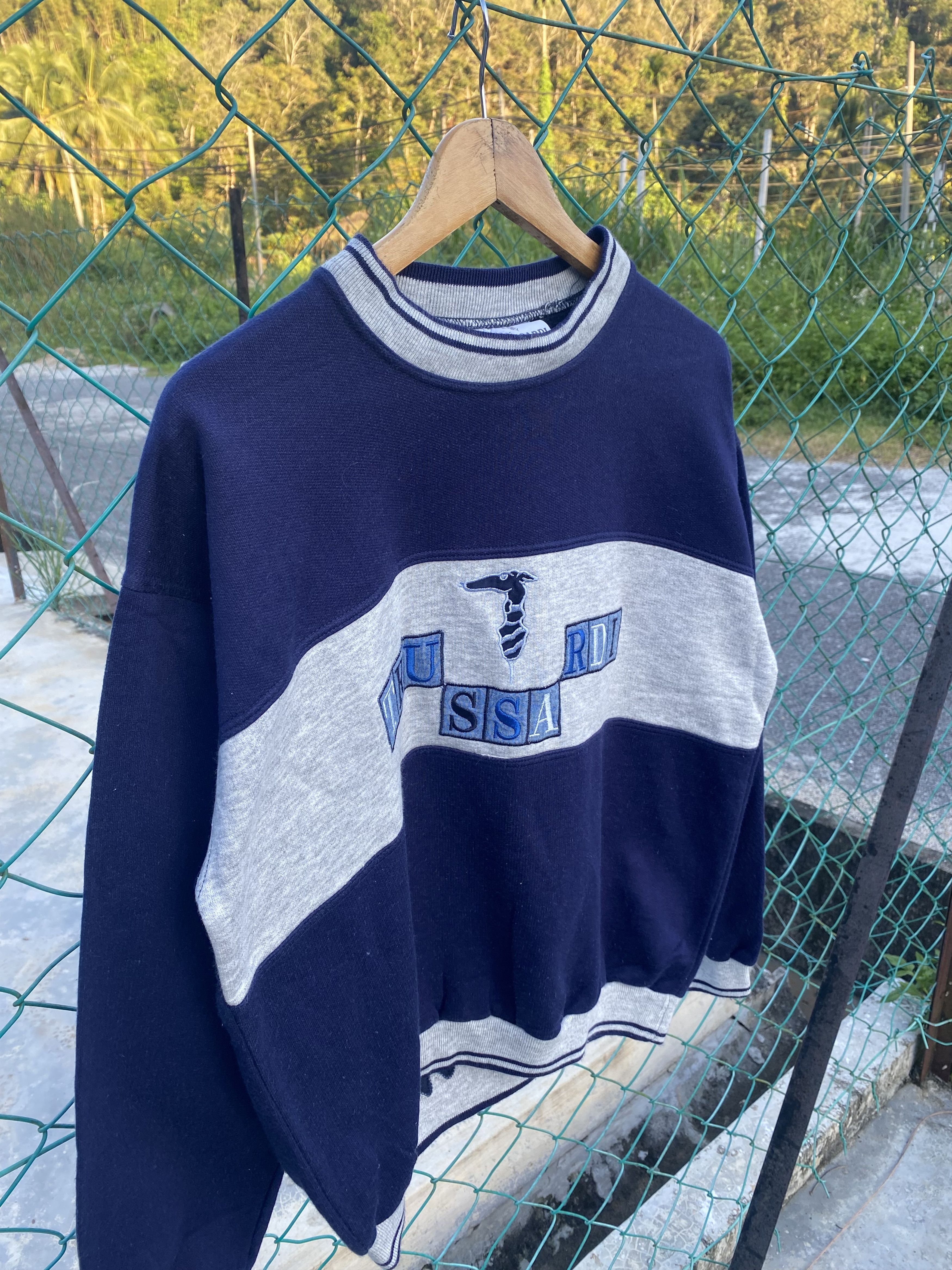 Trussardi Trussardi embroidery spellout sweatshirts Size US M / EU 48-50 / 2 - 3 Thumbnail