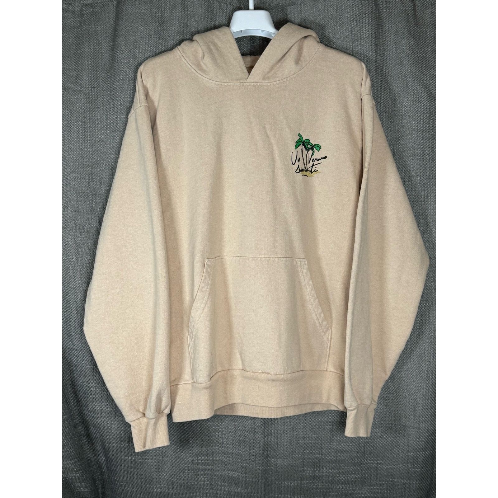 Other Bad Bunny Un Verano Sin Ti Worlds Hottest Tour Island Hoodie Size US S / EU 44-46 / 1 - 2 Thumbnail