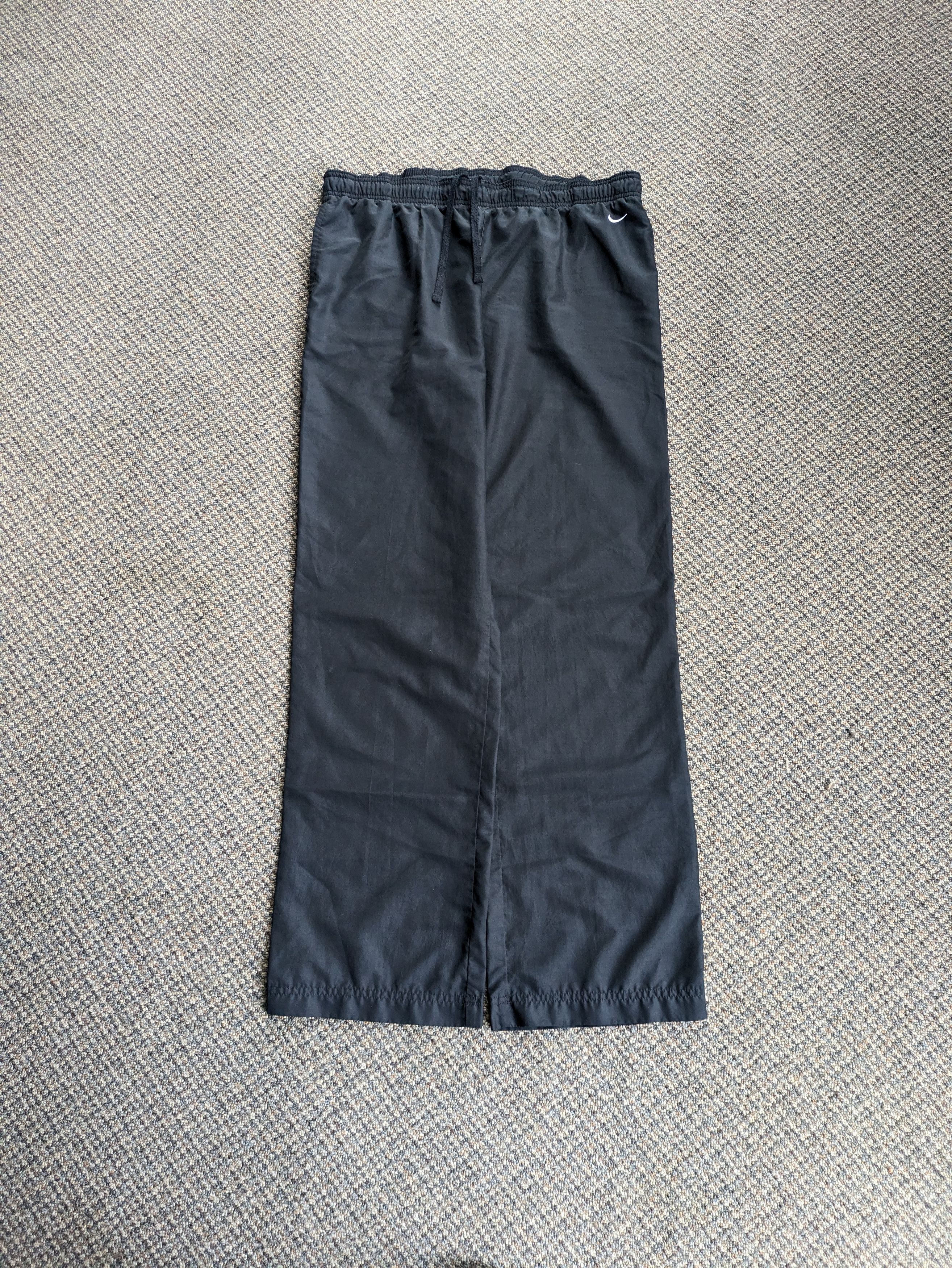 Nike × Vintage Vintage y2k Nike Baggy Loose Lightweight Black Trackpants Size US 34 / EU 50 - 1 Thumbnail