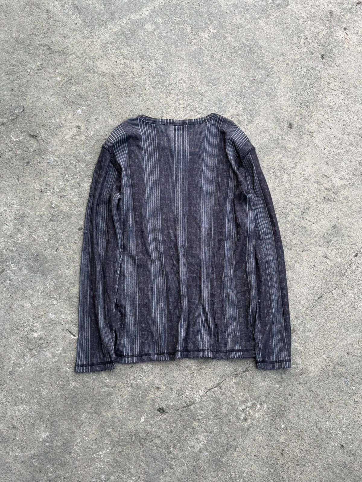 Shellac Mitex Thermal Half Button Long Sleeve Japanese Vkei Size US L / EU 52-54 / 3 - 3 Thumbnail