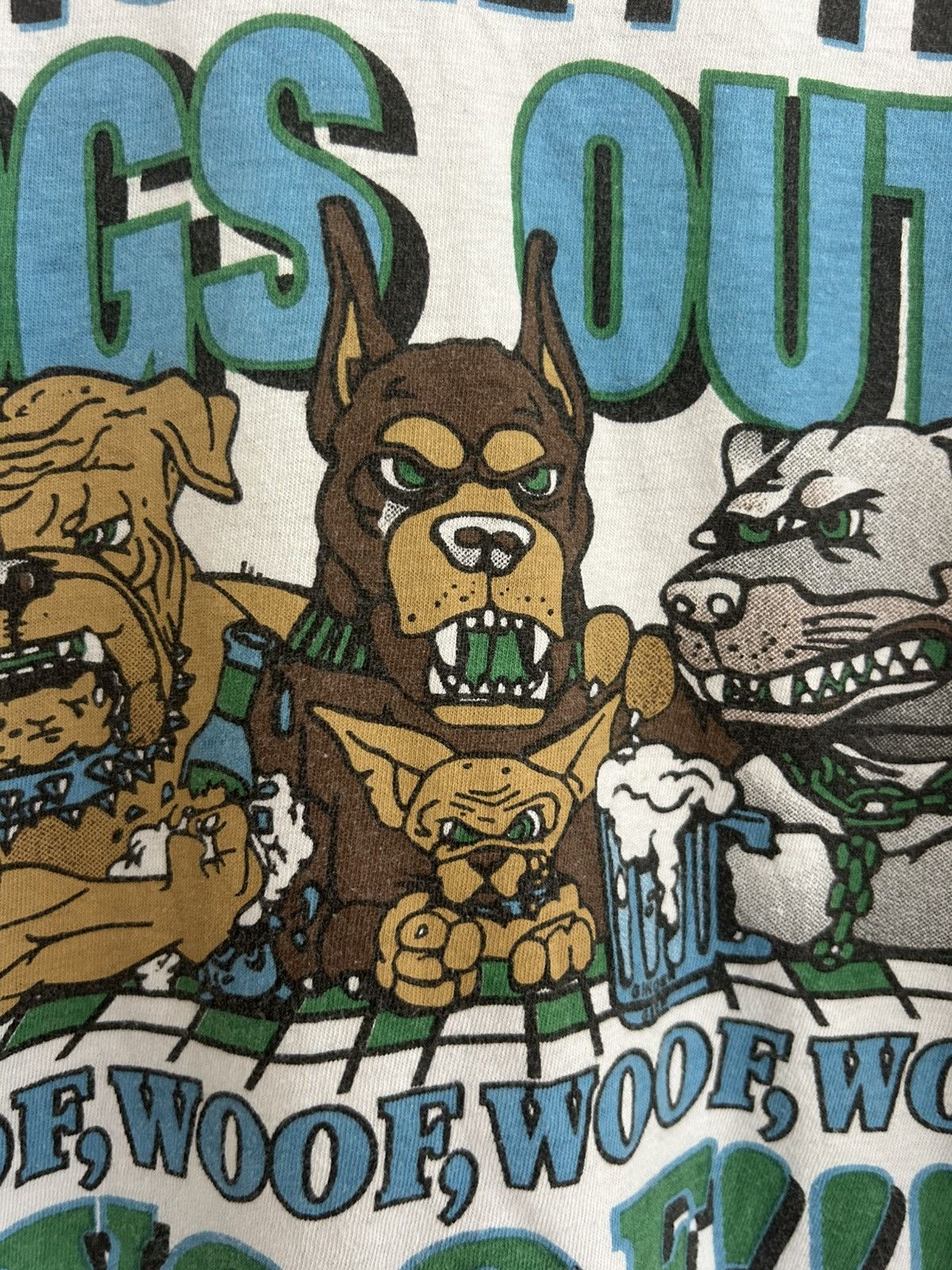 Vintage Vintage Who Let The Dogs Out? Bahamas Graphic T-shirt Size US XXL / EU 58 / 5 - 3 Thumbnail
