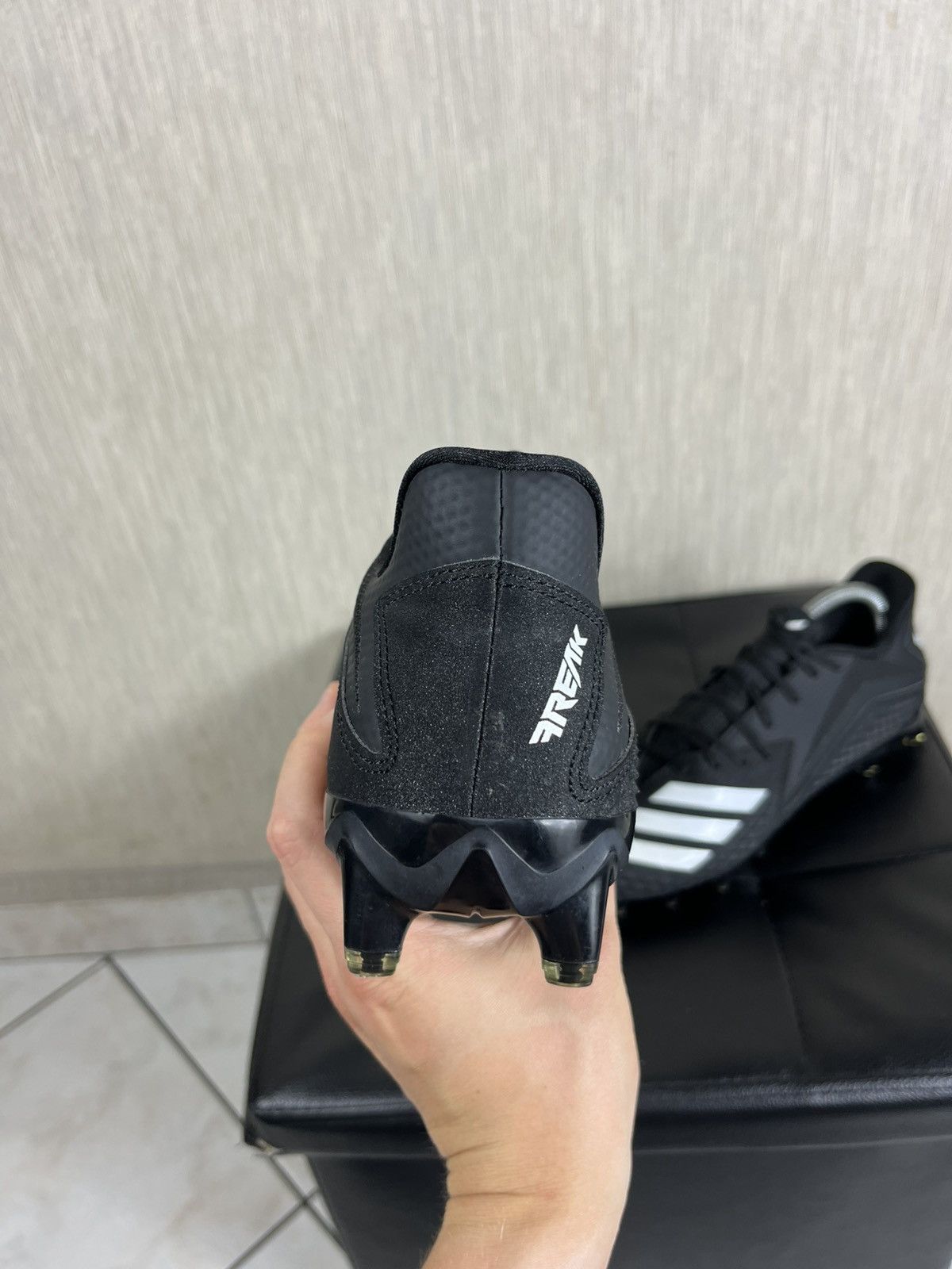 Adidas × Carbon Adidas freak x Carbon Football rare soccer cleats shoes Size US 8.5 / EU 41-42 - 9 Thumbnail