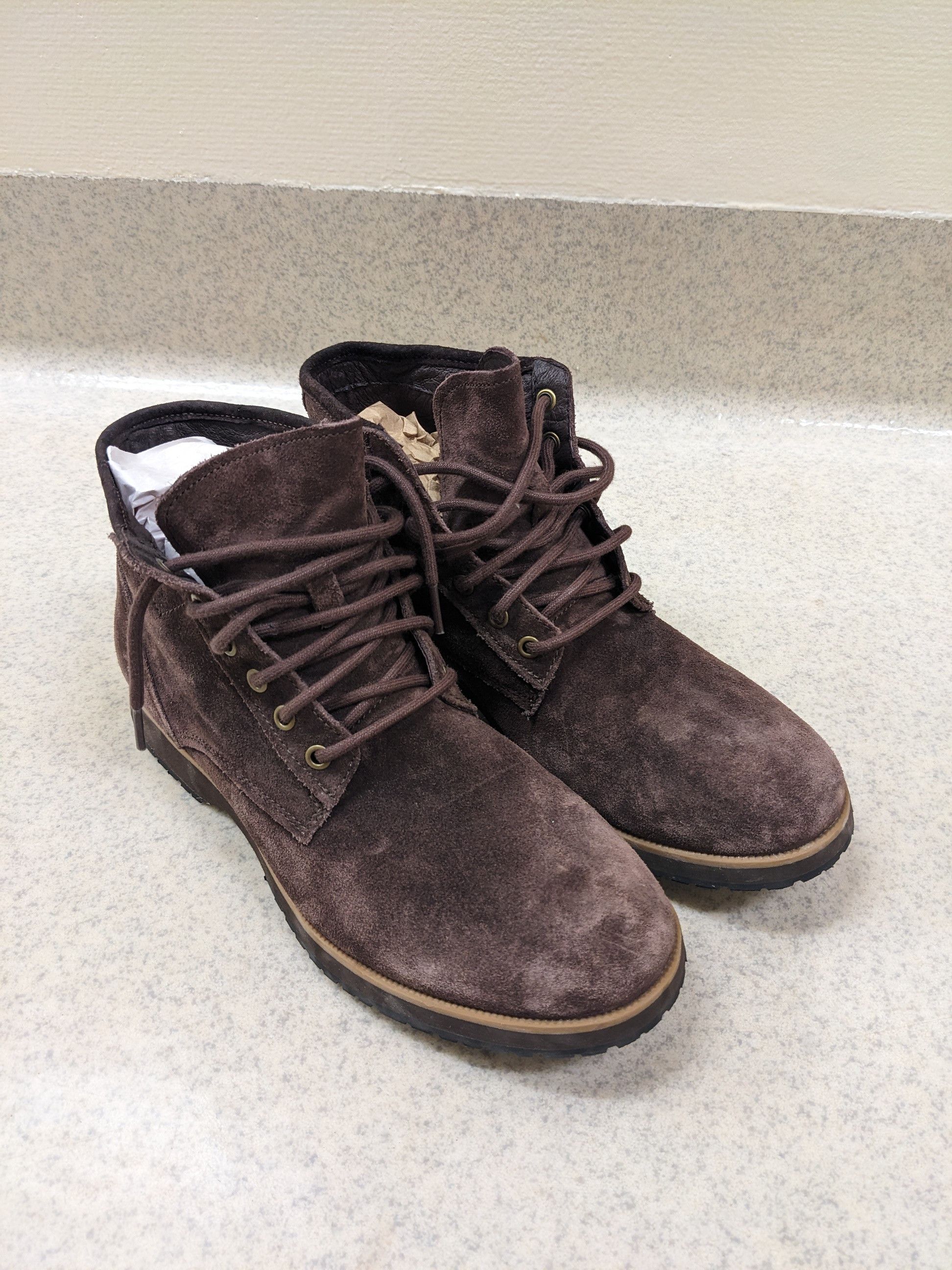Ugg Ugg brown suede boots men's 10 Size US 10 / EU 43 - 2 Thumbnail